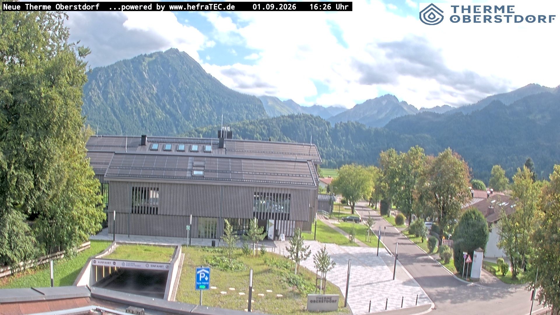 Archived image Webcam Tourist Information Oberstdorf Haus