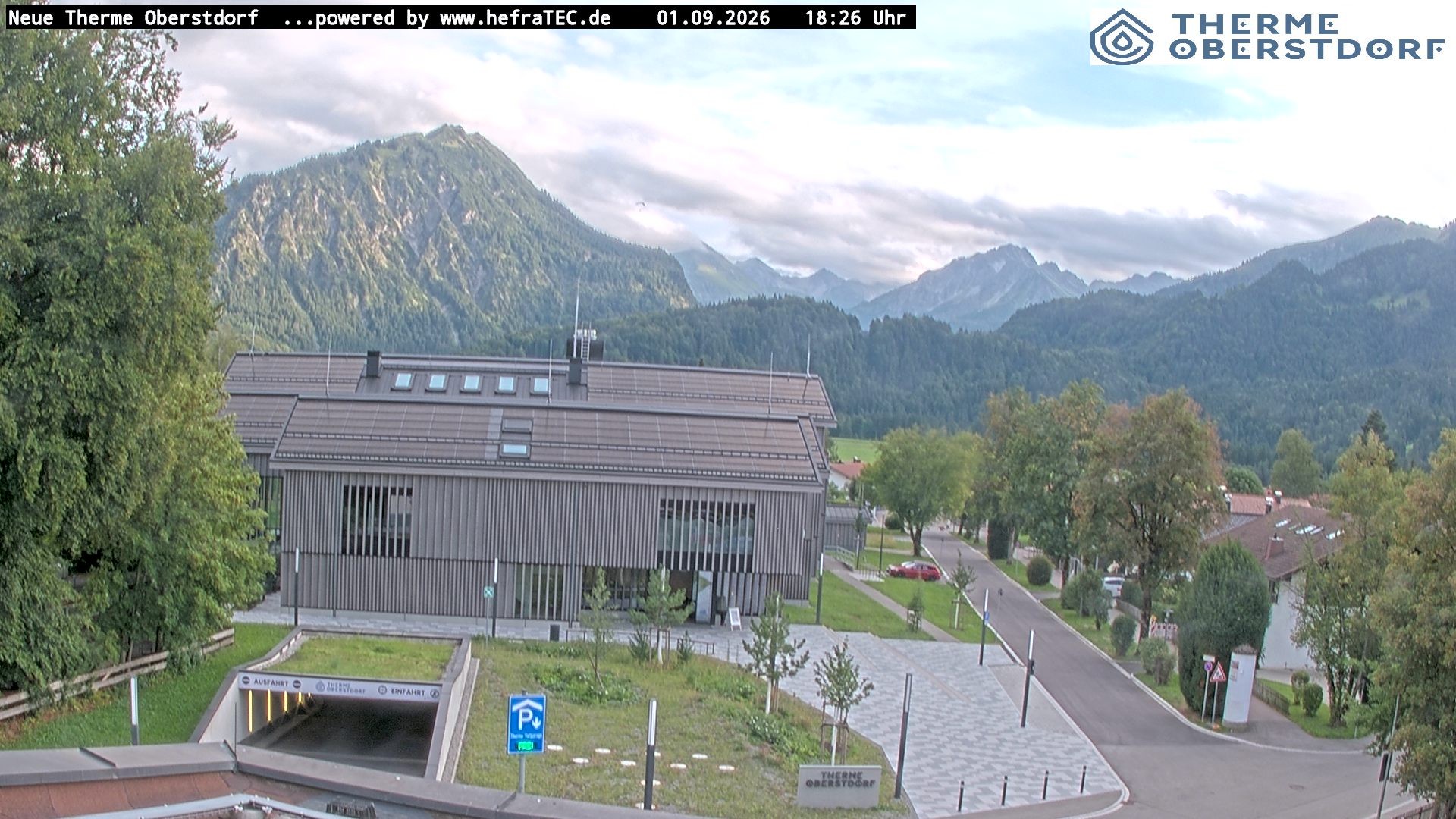 Archived image Webcam Tourist Information Oberstdorf Haus