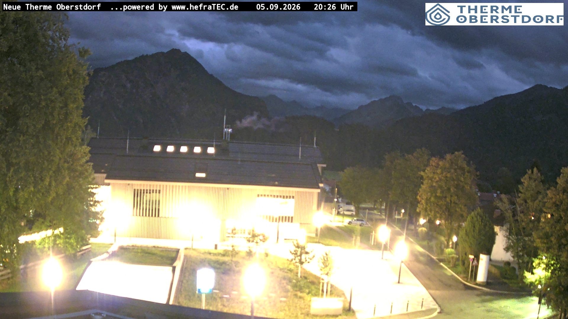 Archived image Webcam Tourist Information Oberstdorf Haus