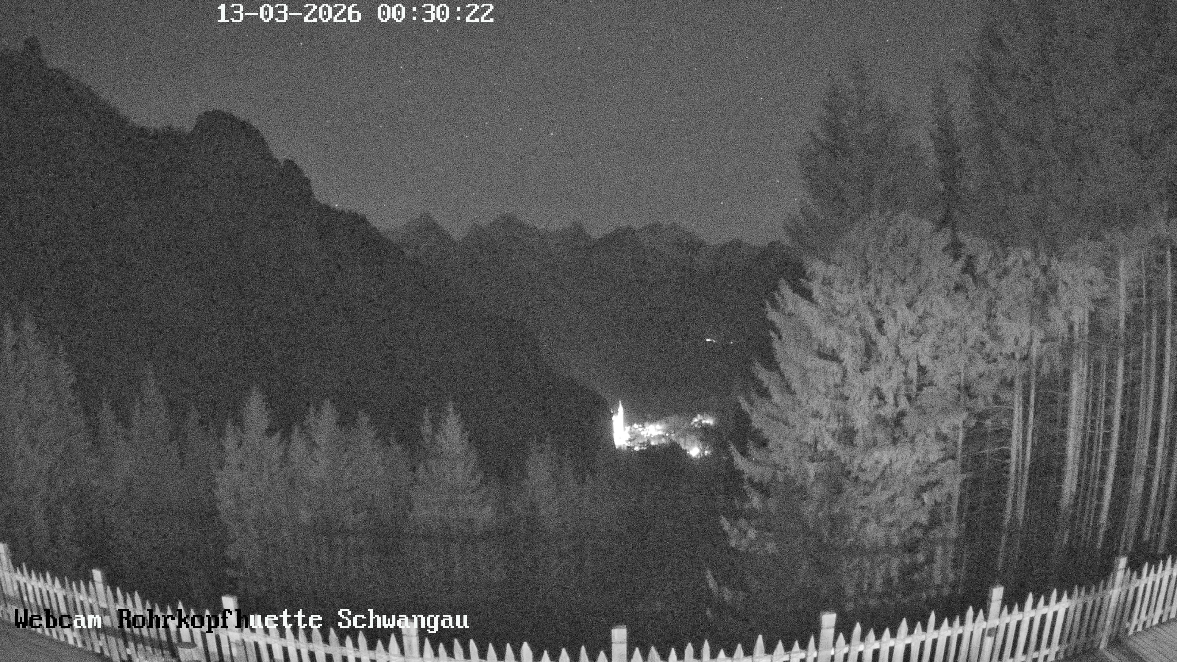 Archived image Webcam Panoramic sight of the Rohrkopfhütte