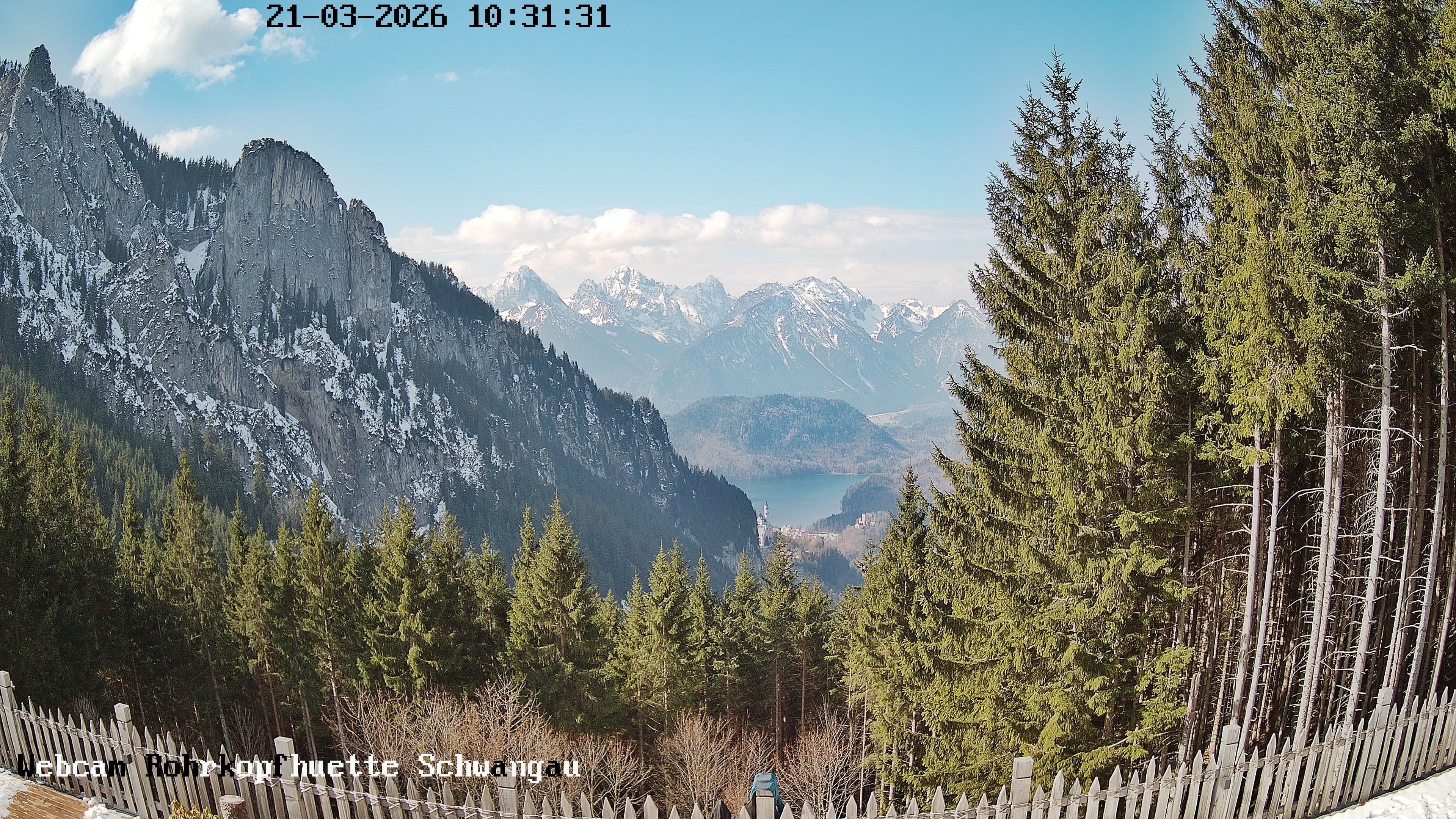 Archived image Webcam Panoramic sight of the Rohrkopfhütte