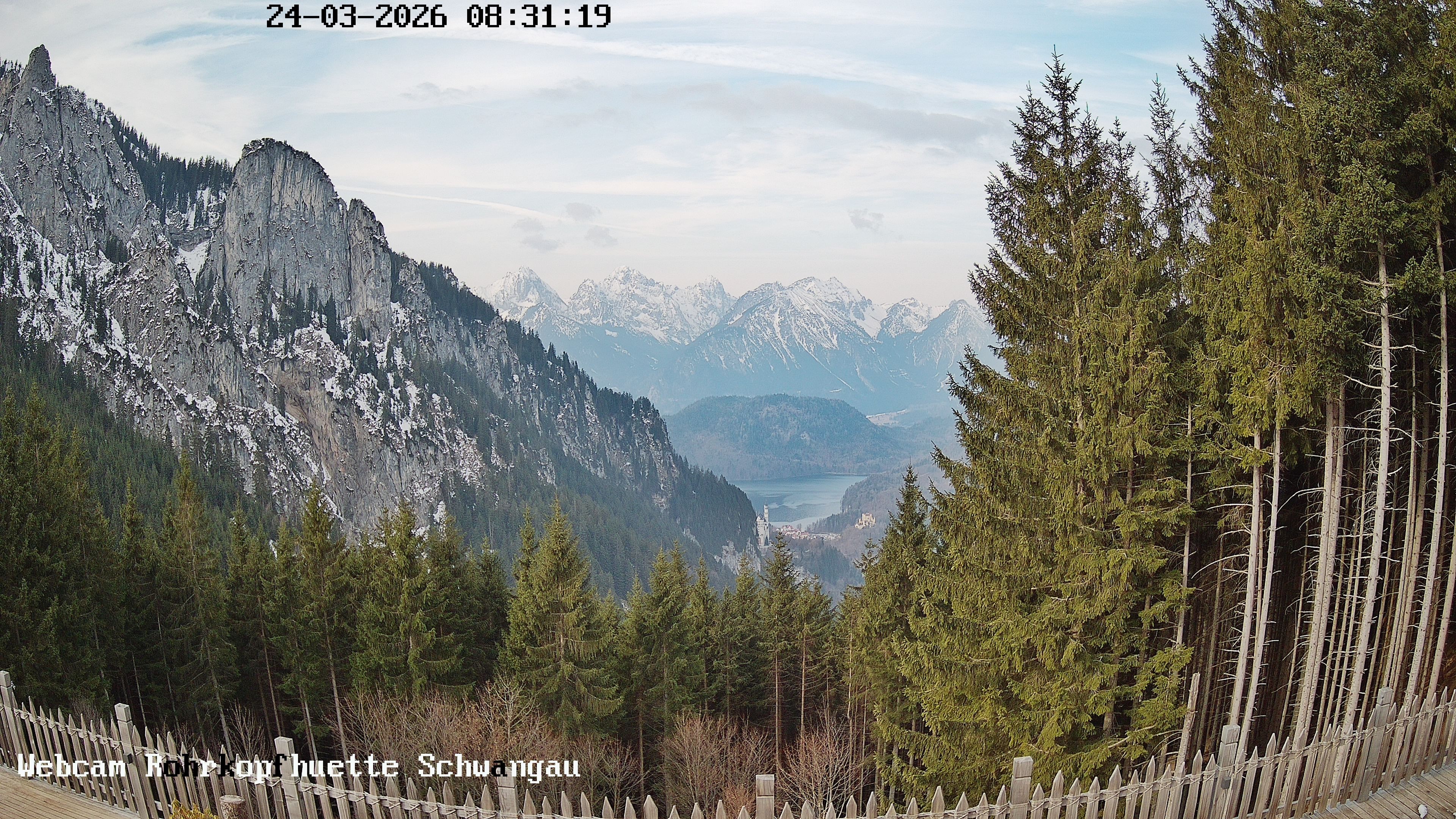 Archived image Webcam Panoramic sight of the Rohrkopfhütte