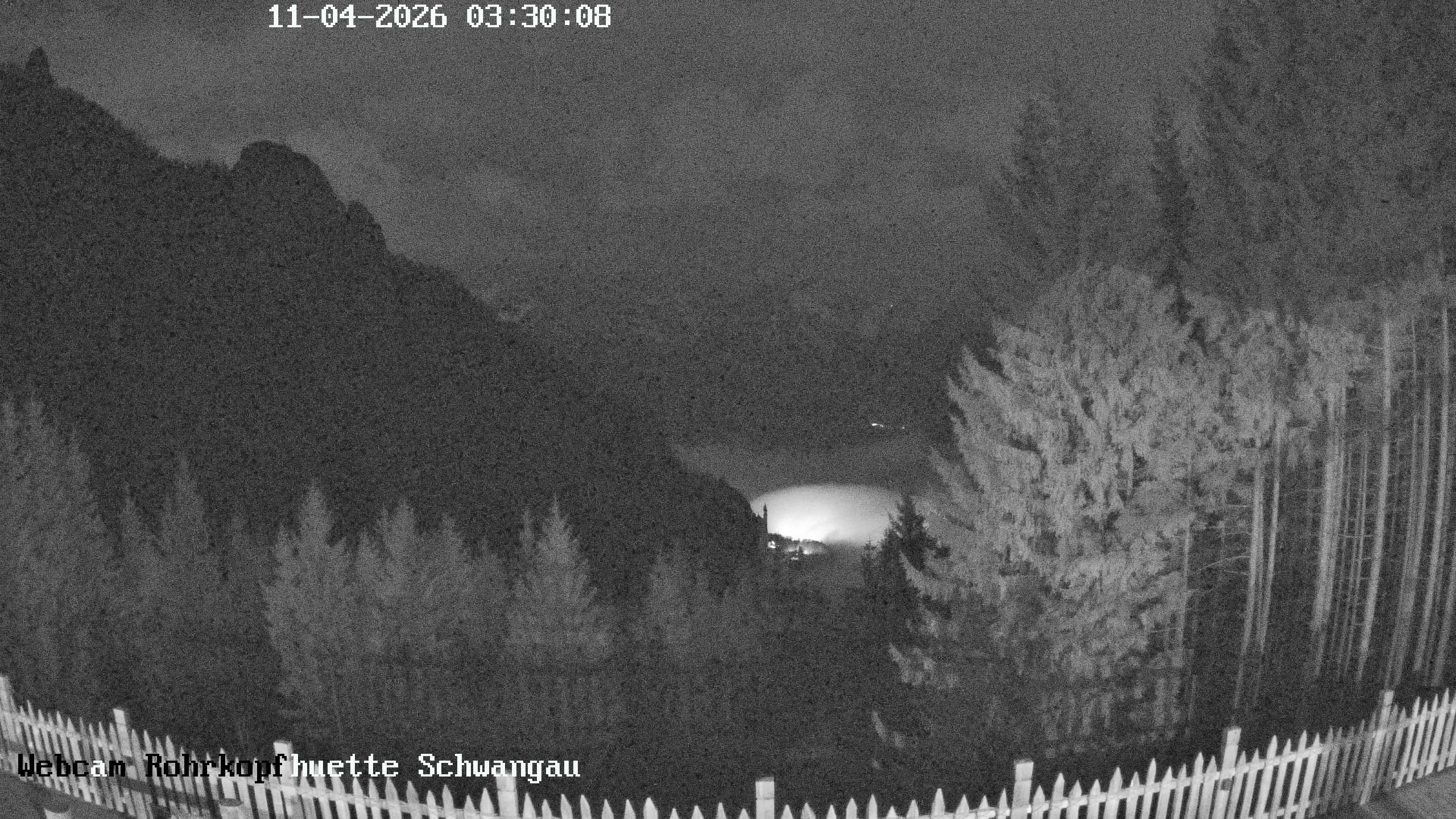 Archived image Webcam Panoramic sight of the Rohrkopfhütte