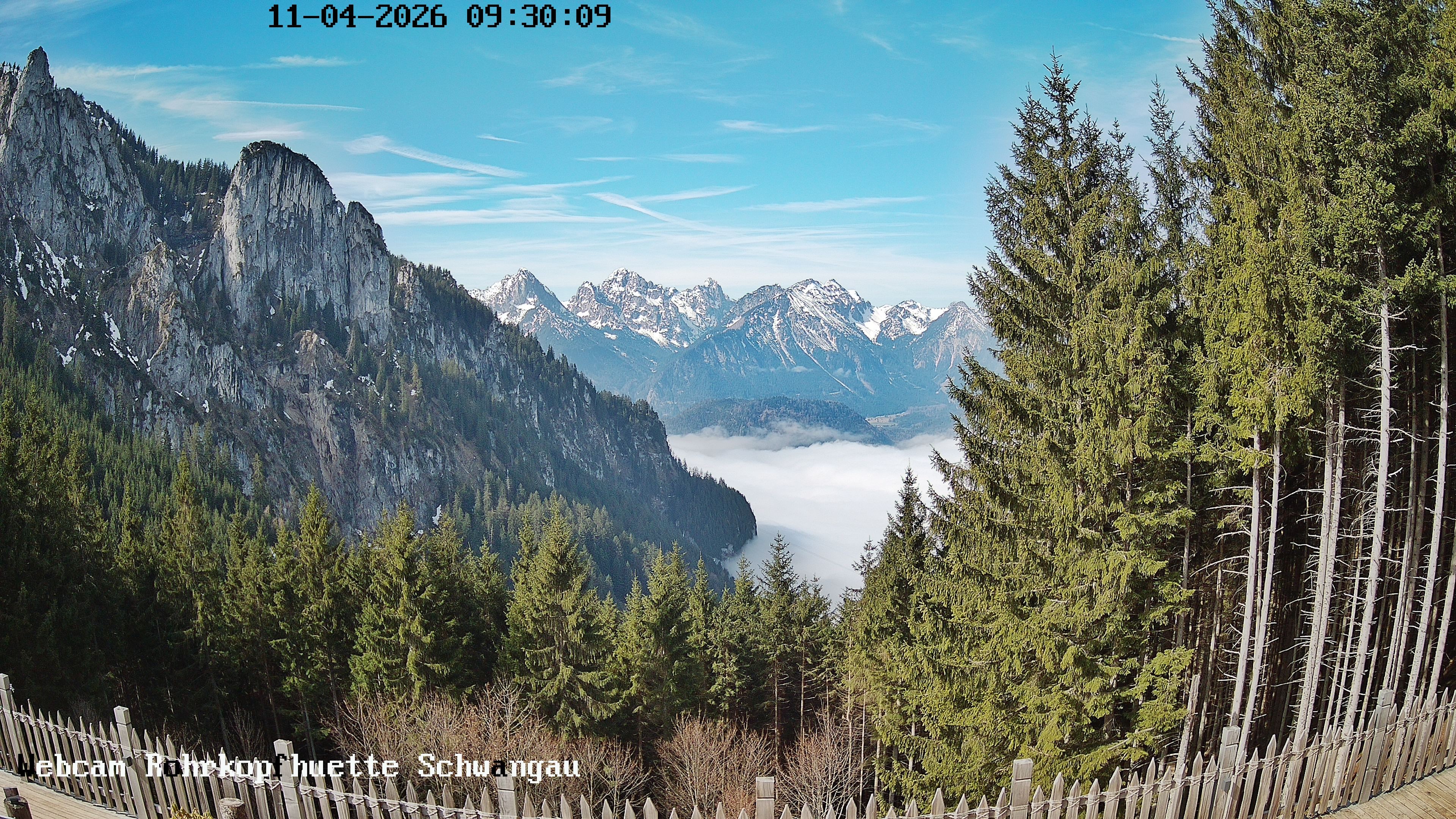 Archived image Webcam Panoramic sight of the Rohrkopfhütte