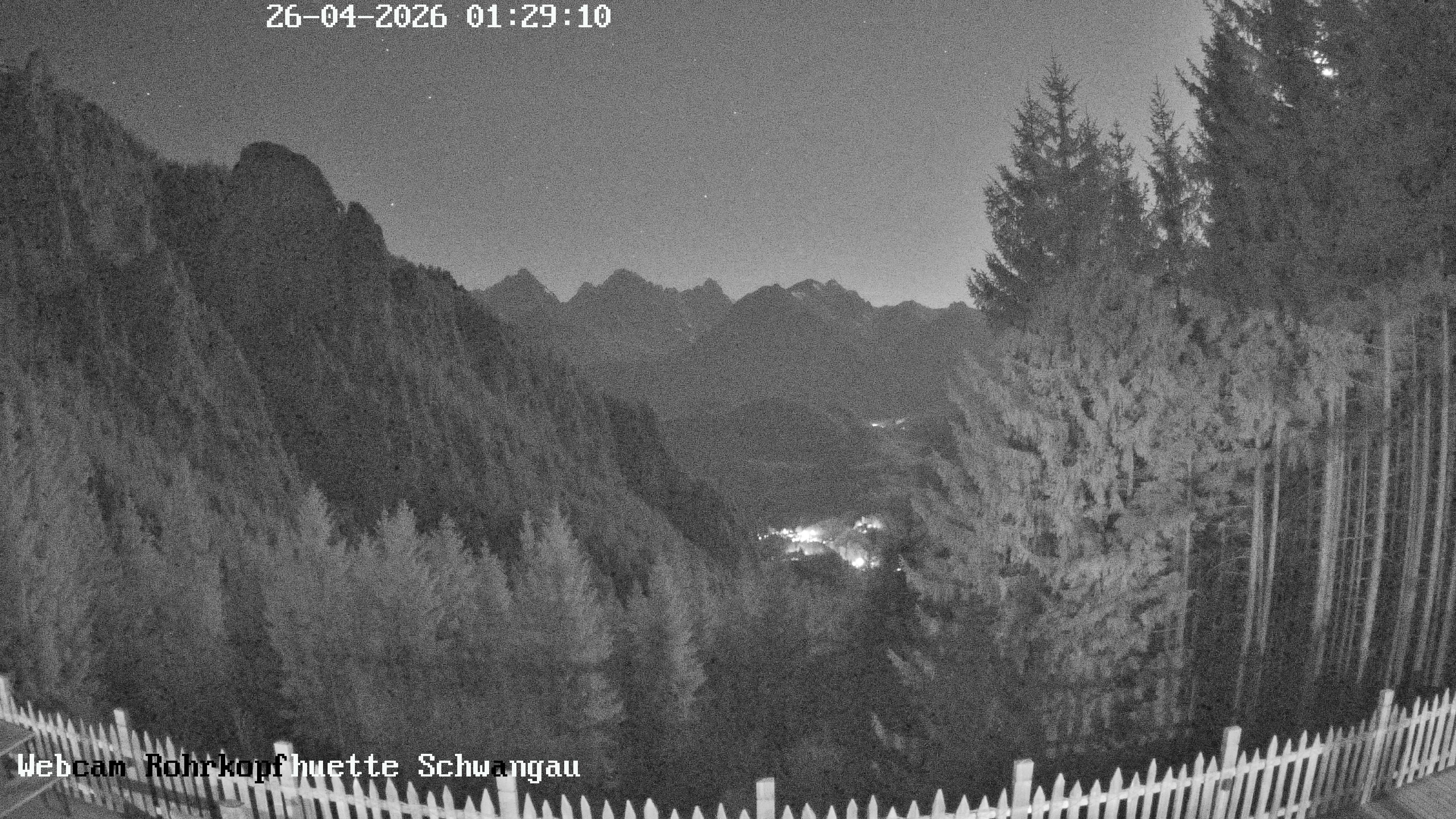 Archived image Webcam Panoramic sight of the Rohrkopfhütte