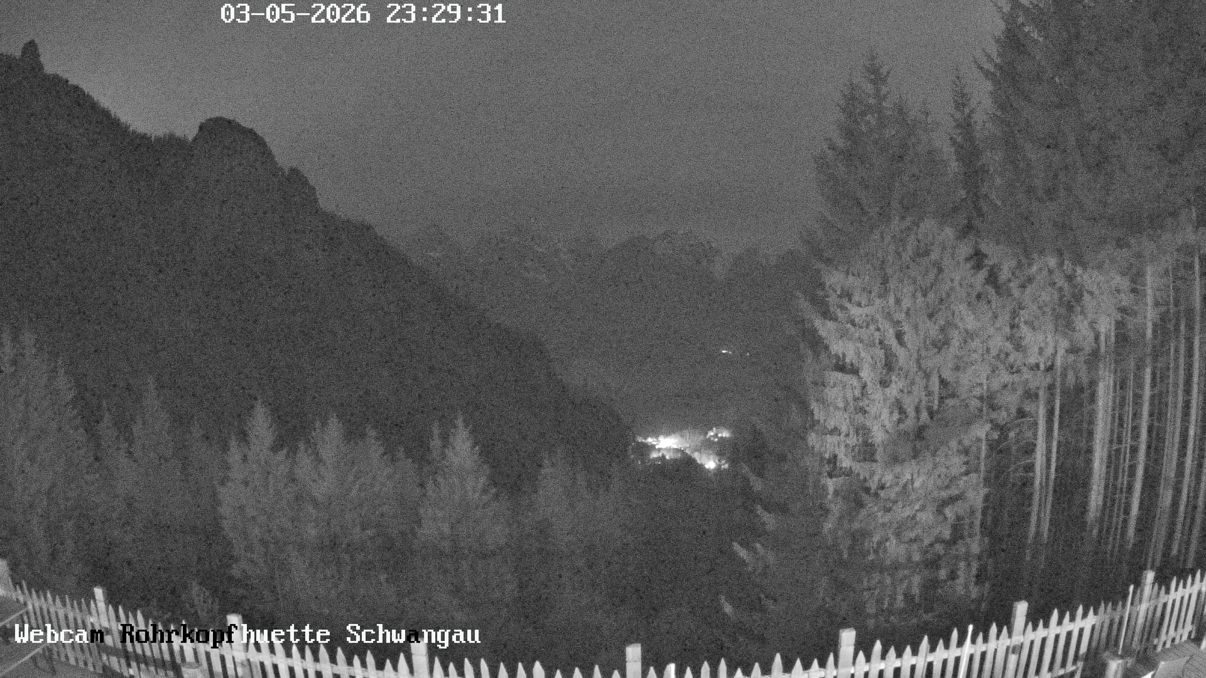 Archived image Webcam Panoramic sight of the Rohrkopfhütte