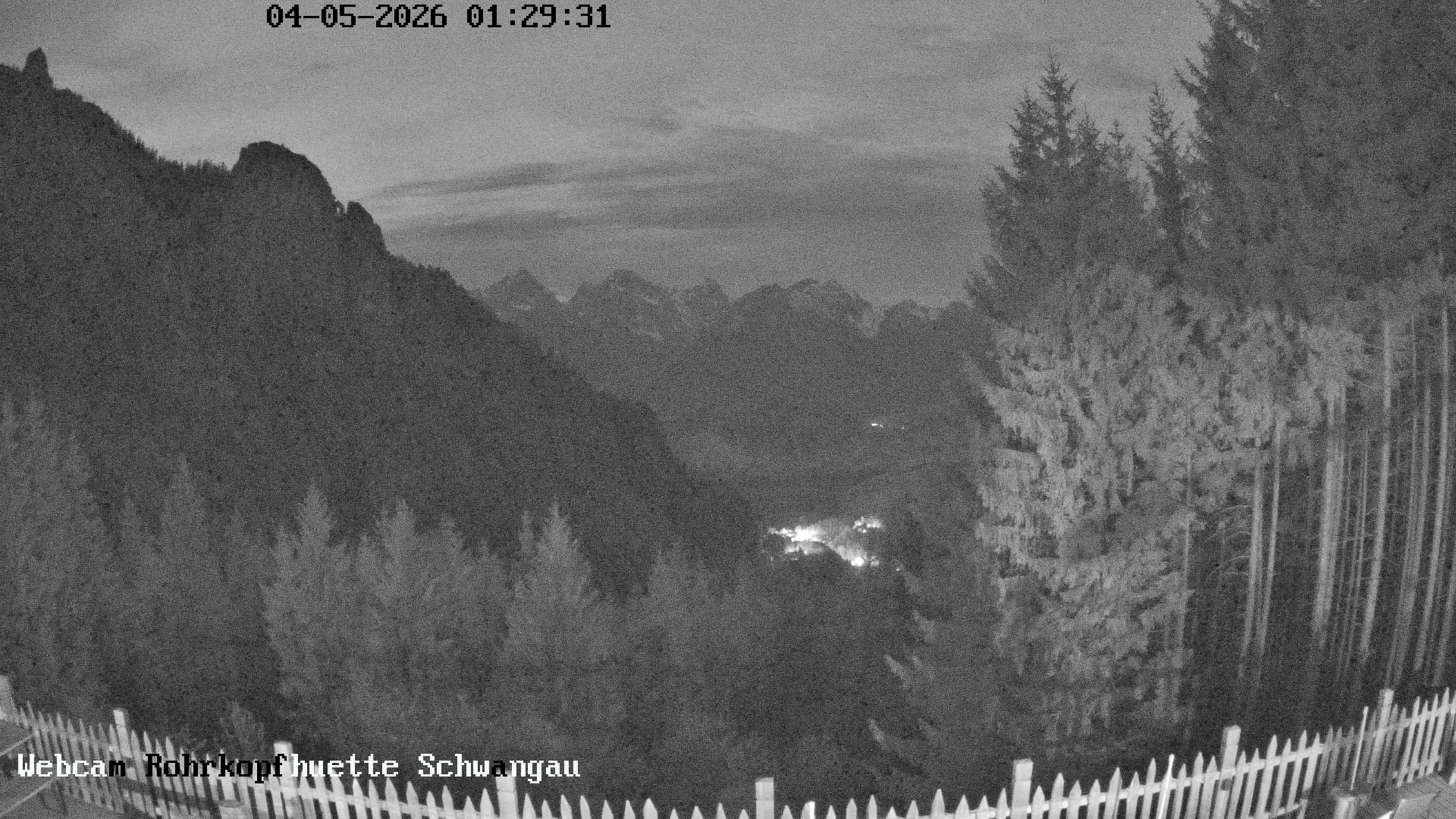 Archived image Webcam Panoramic sight of the Rohrkopfhütte