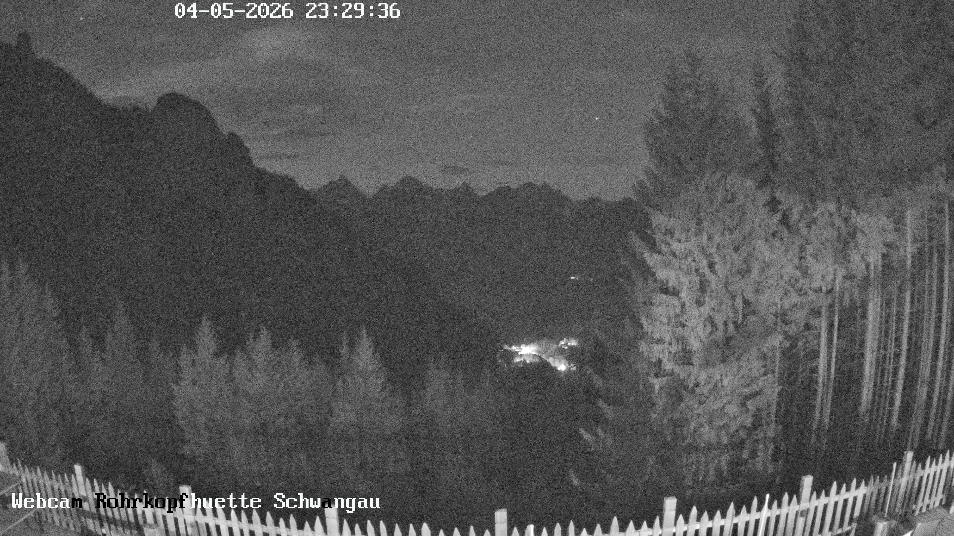 Archived image Webcam Panoramic sight of the Rohrkopfhütte