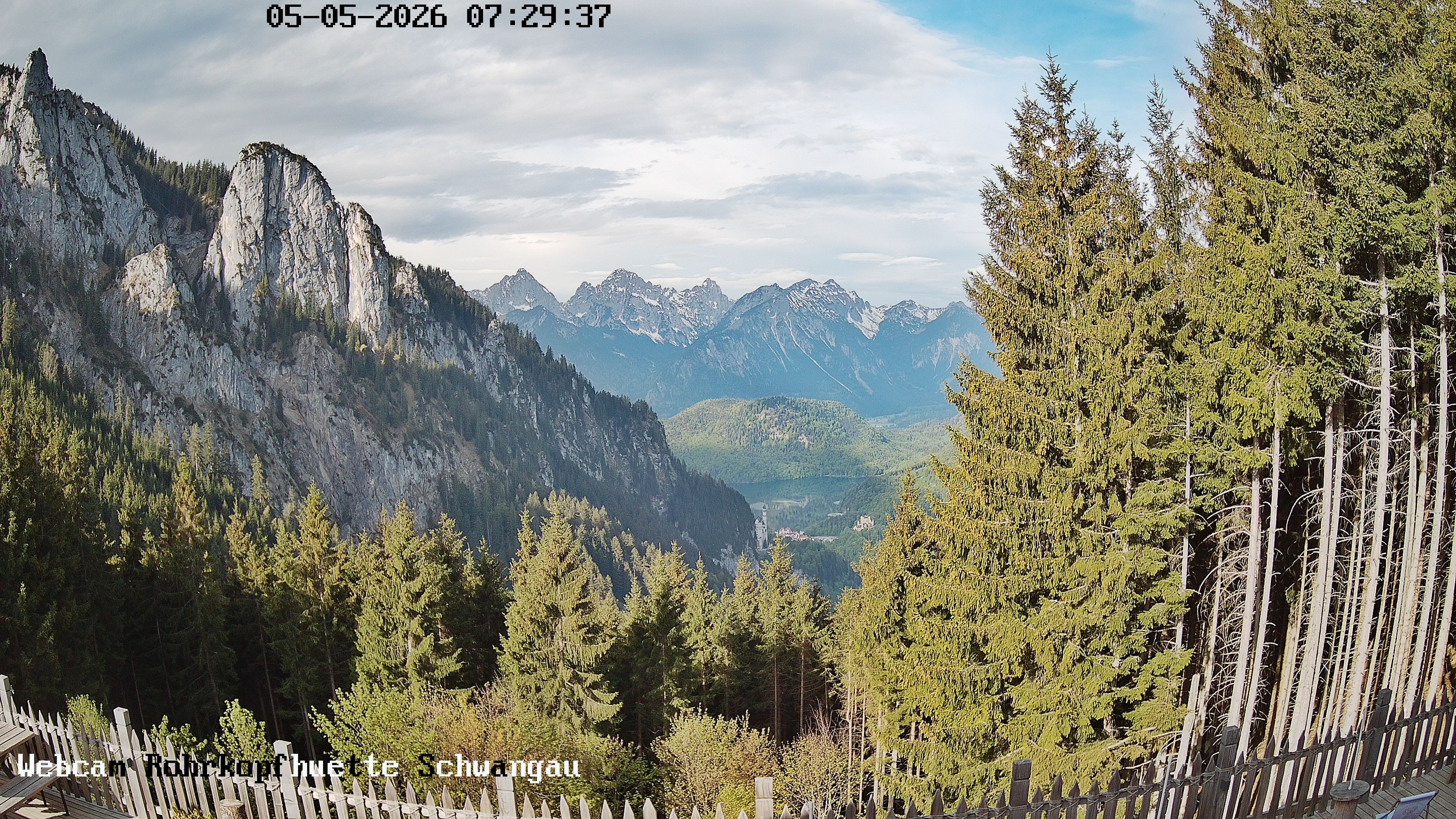 Archived image Webcam Panoramic sight of the Rohrkopfhütte