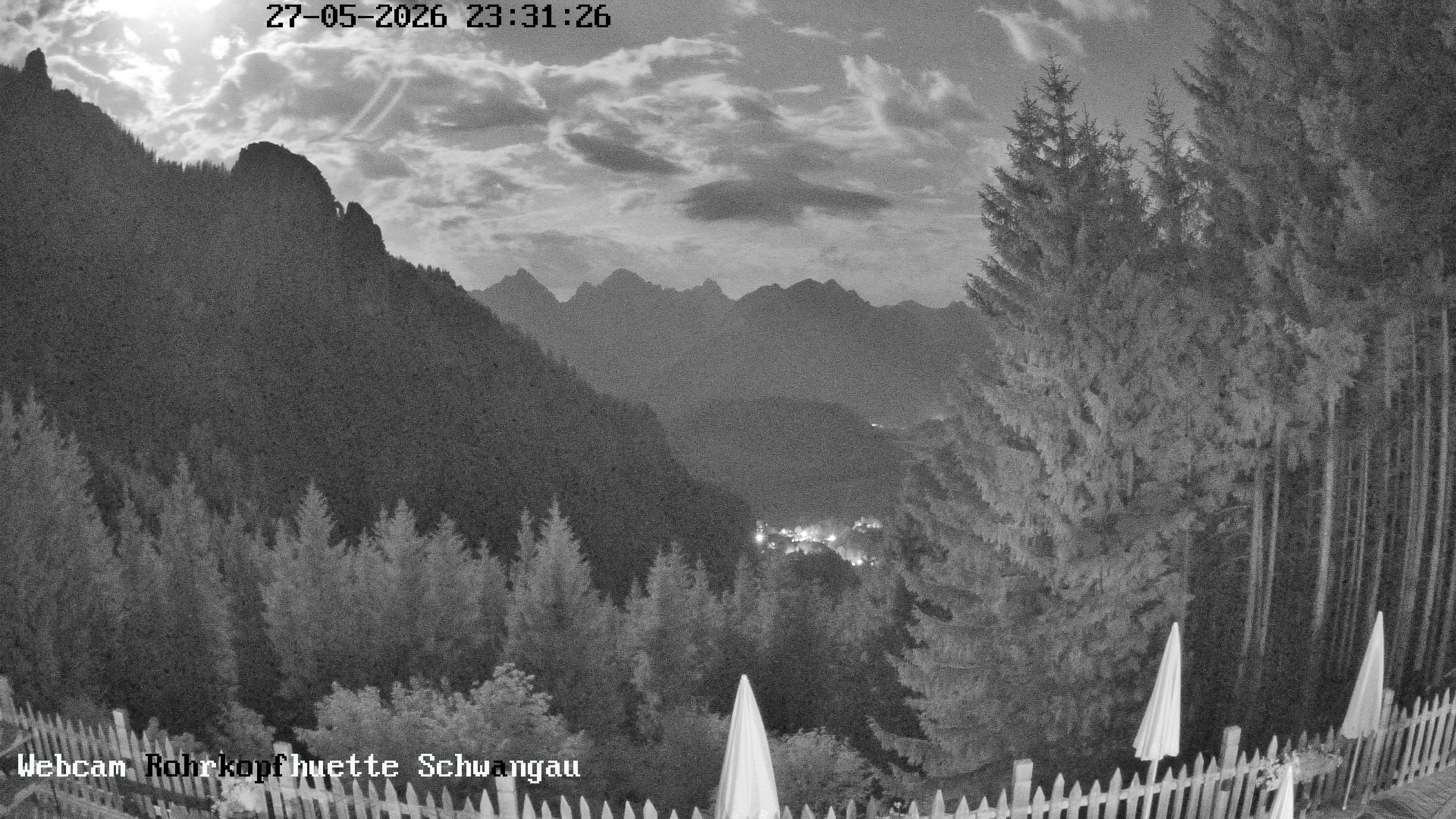 Archived image Webcam Panoramic sight of the Rohrkopfhütte