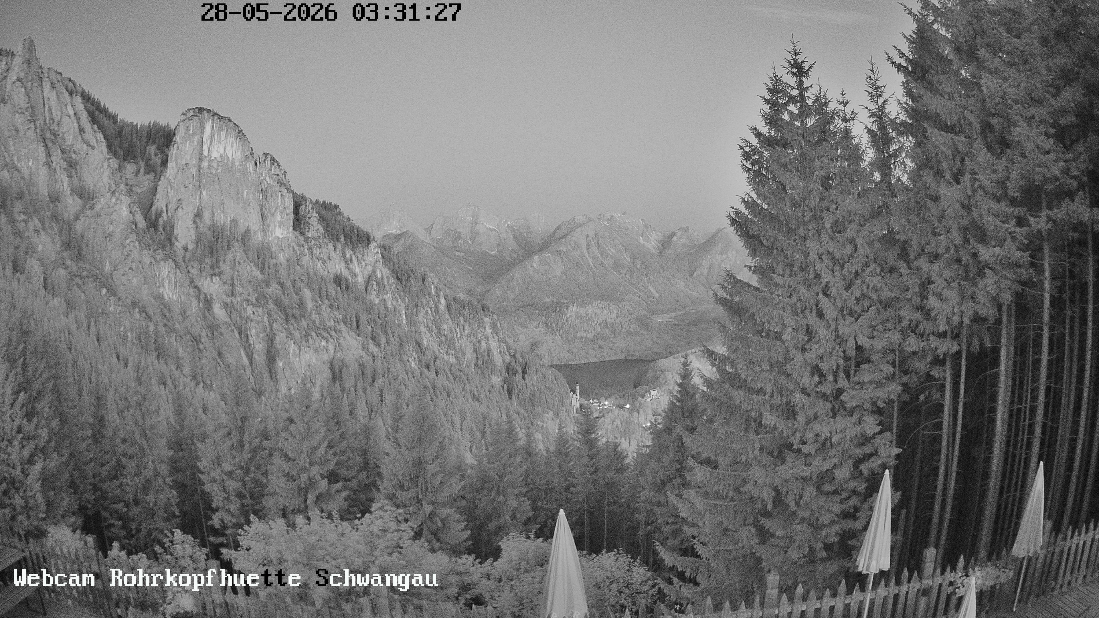 Archived image Webcam Panoramic sight of the Rohrkopfhütte