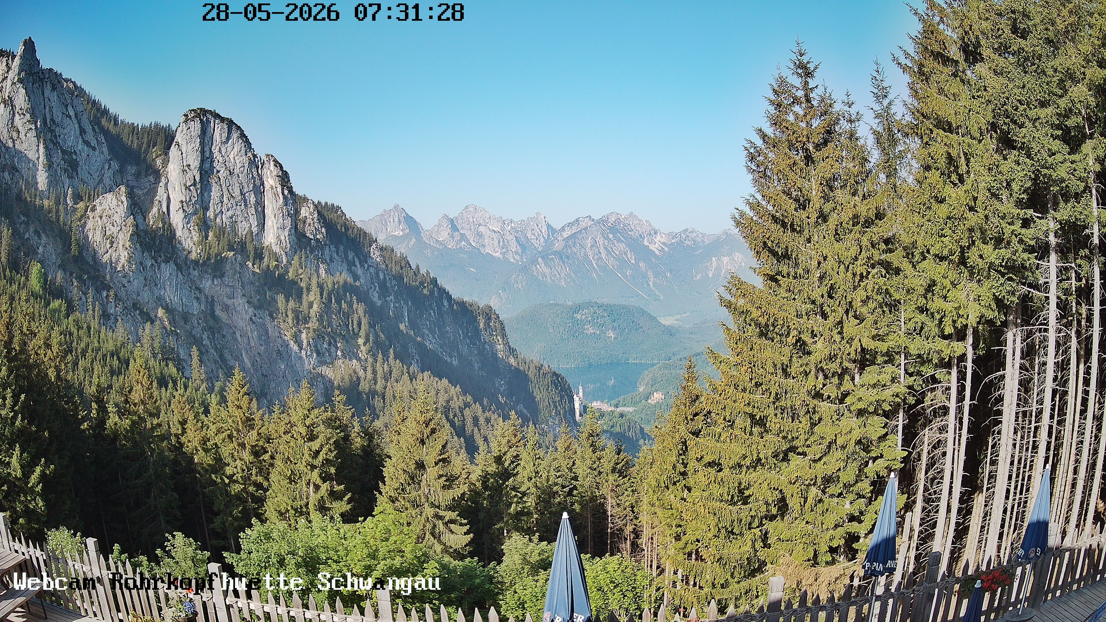 Archived image Webcam Panoramic sight of the Rohrkopfhütte