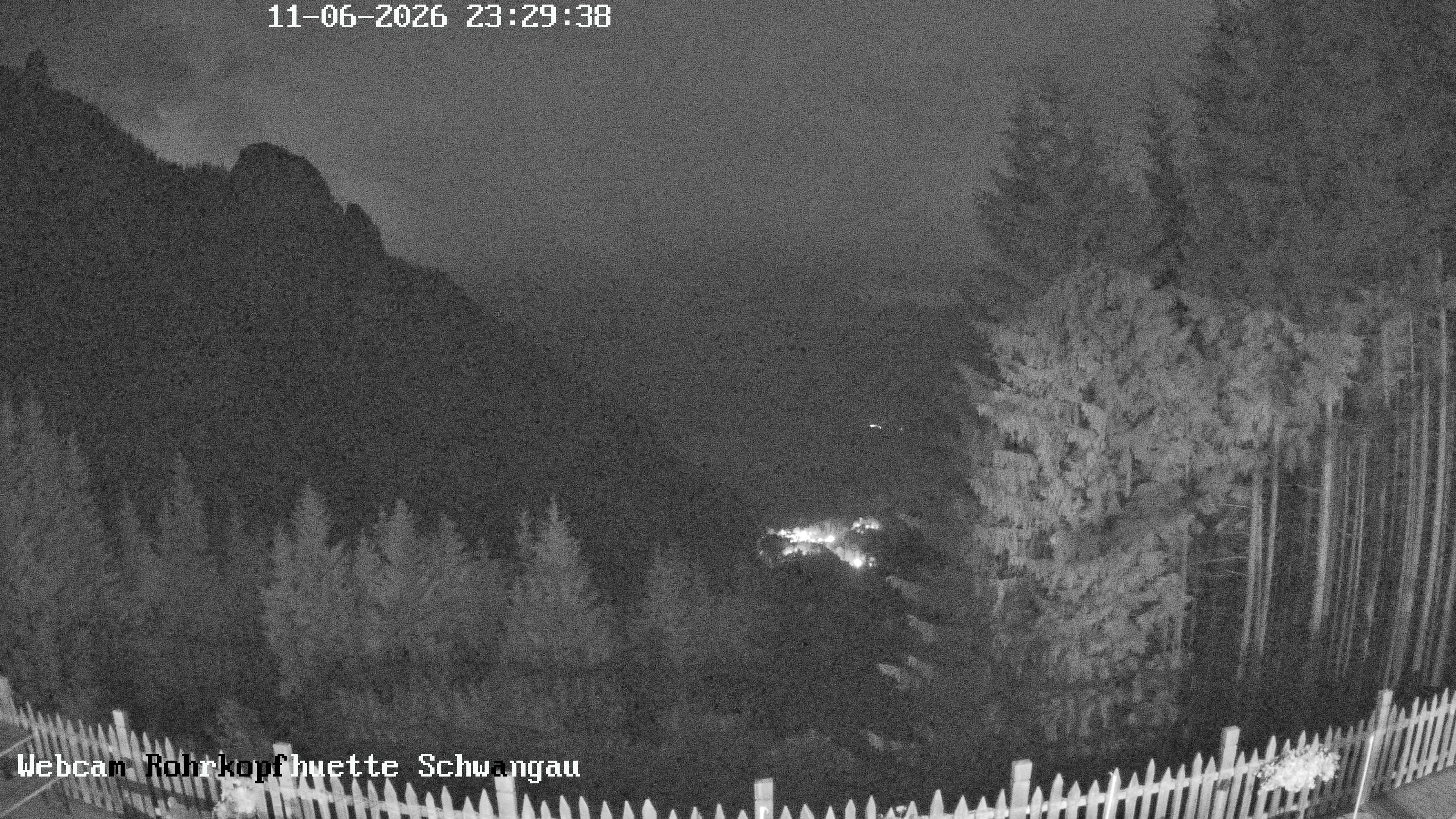 Archived image Webcam Panoramic sight of the Rohrkopfhütte