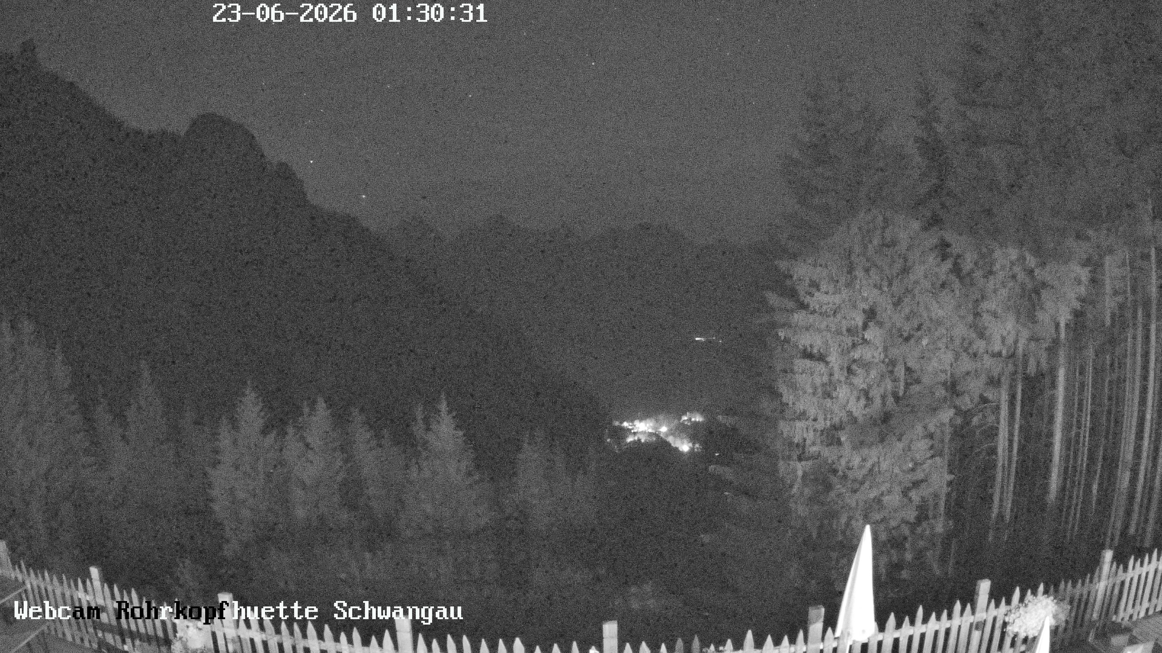 Archived image Webcam Panoramic sight of the Rohrkopfhütte