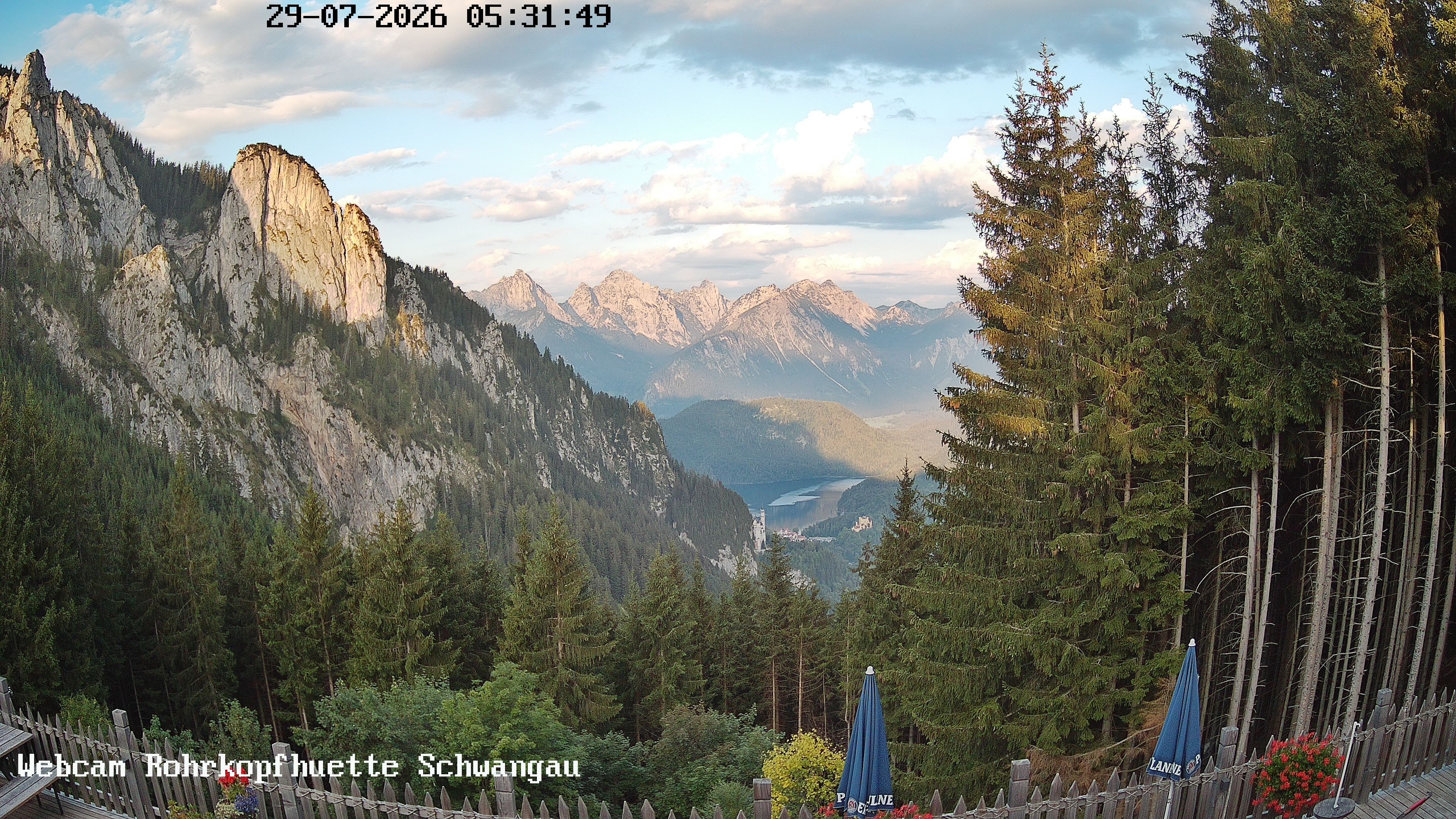 Archived image Webcam Panoramic sight of the Rohrkopfhütte