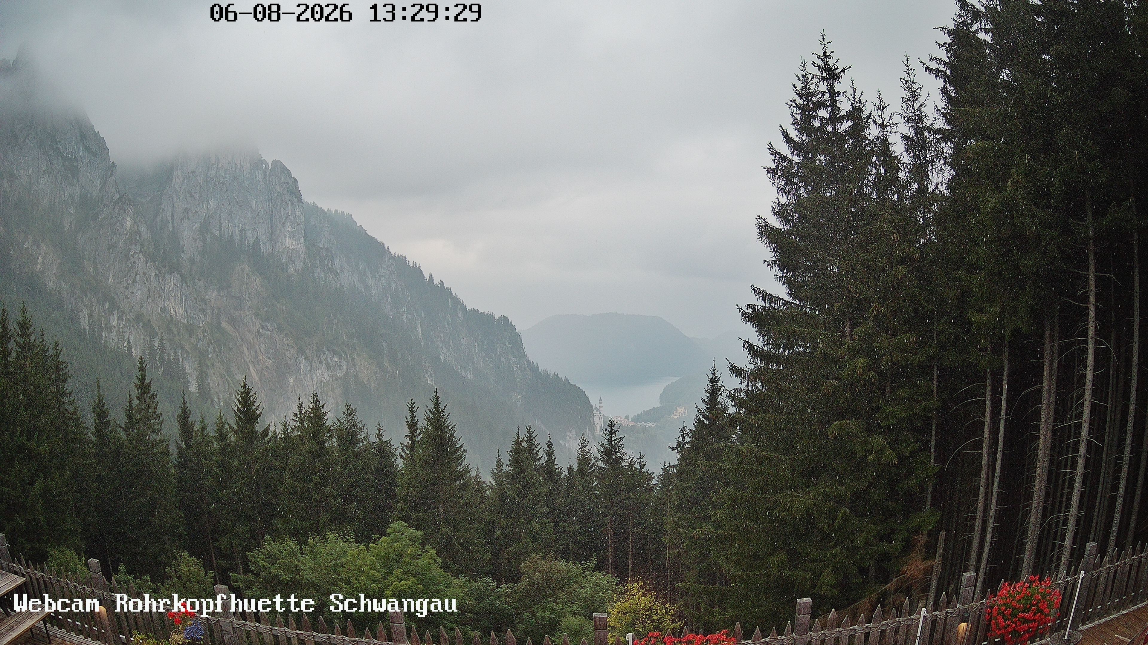 Archived image Webcam Panoramic sight of the Rohrkopfhütte