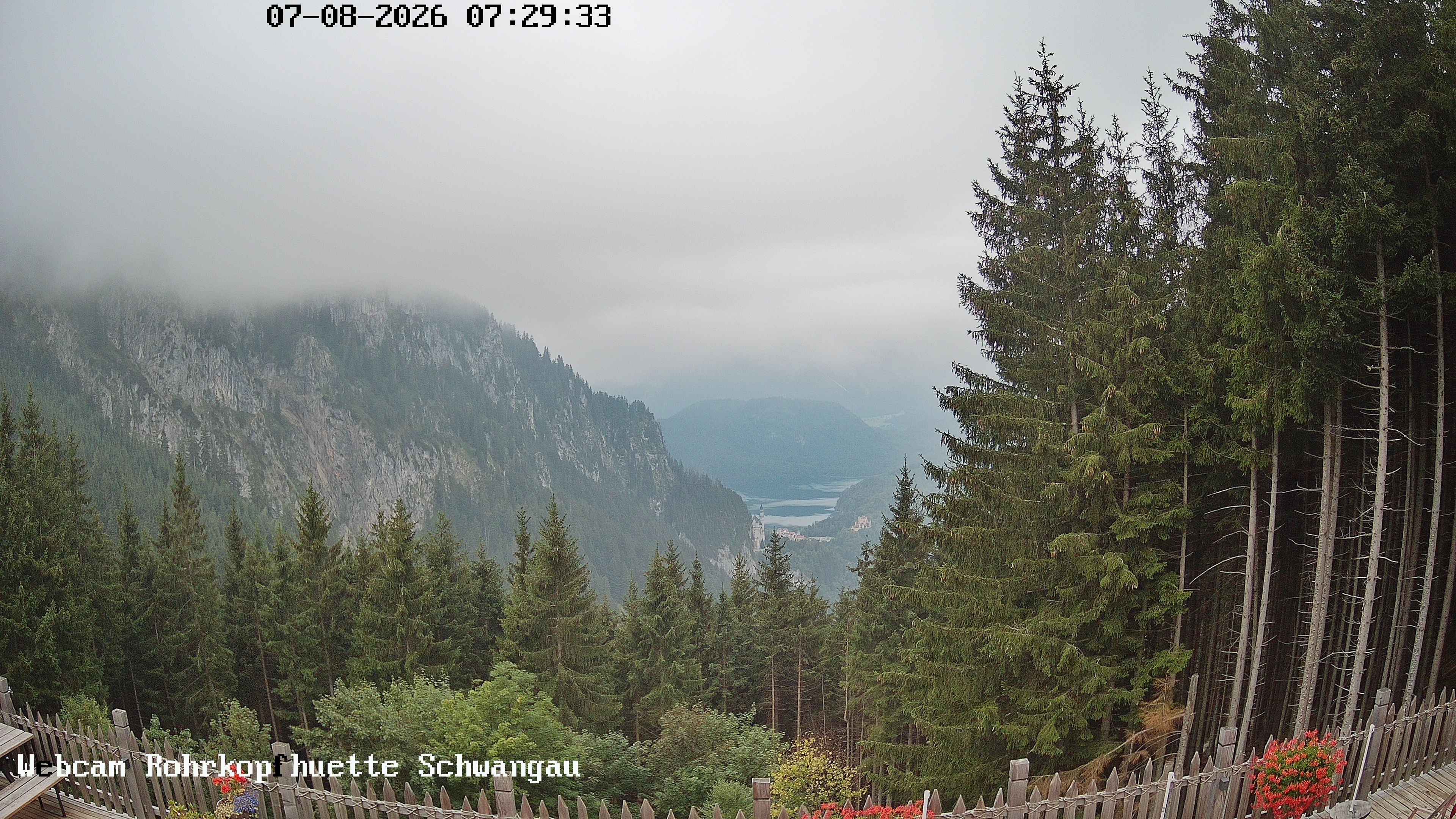 Archived image Webcam Panoramic sight of the Rohrkopfhütte