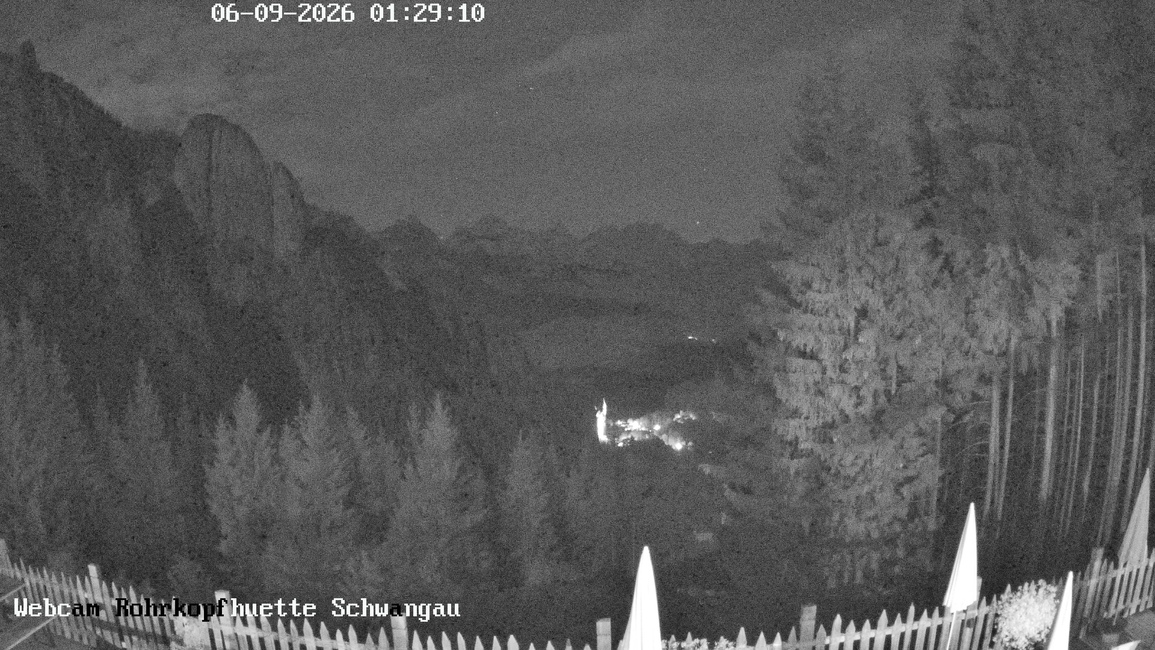Archived image Webcam Panoramic sight of the Rohrkopfhütte