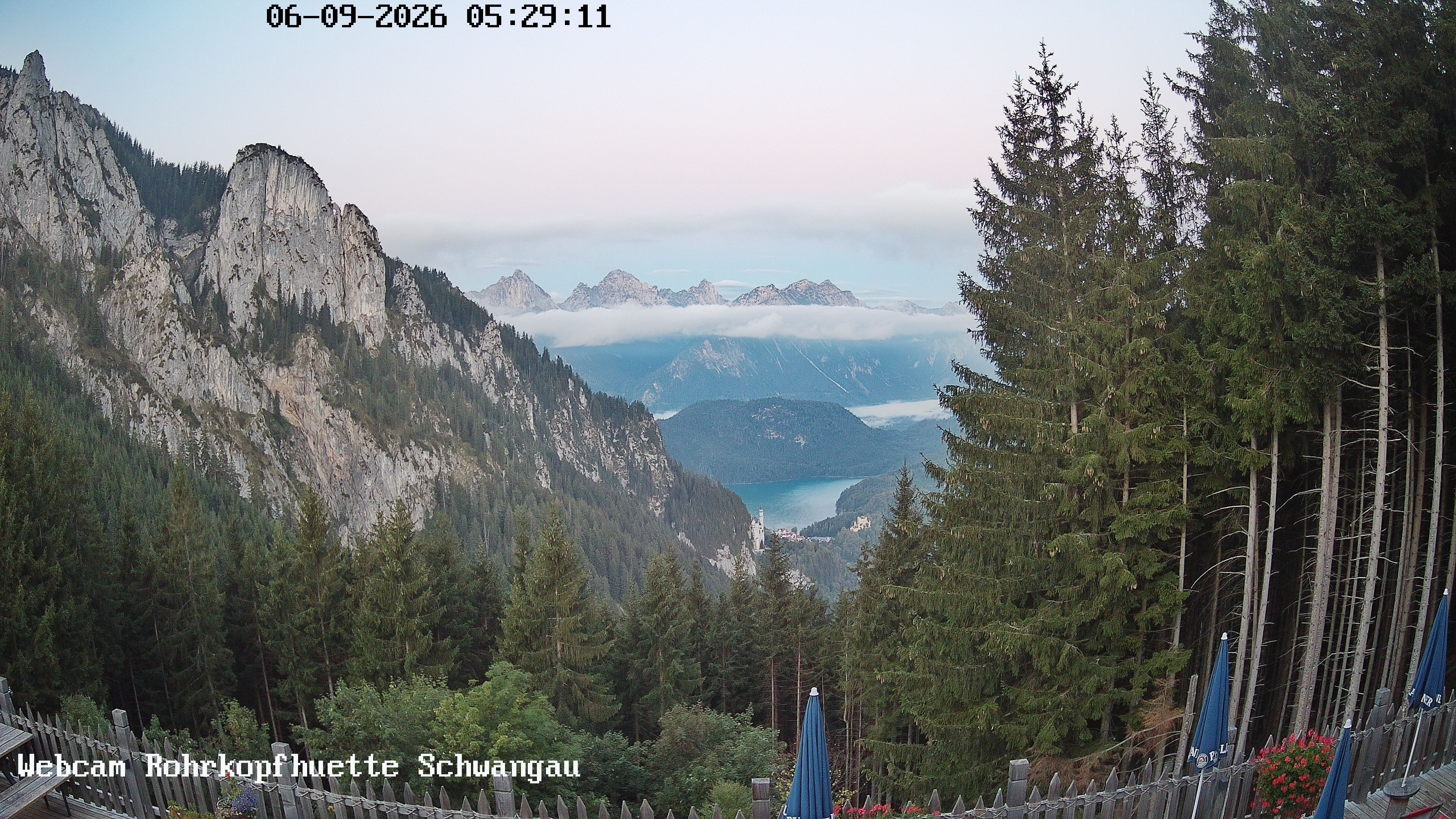 Archived image Webcam Panoramic sight of the Rohrkopfhütte