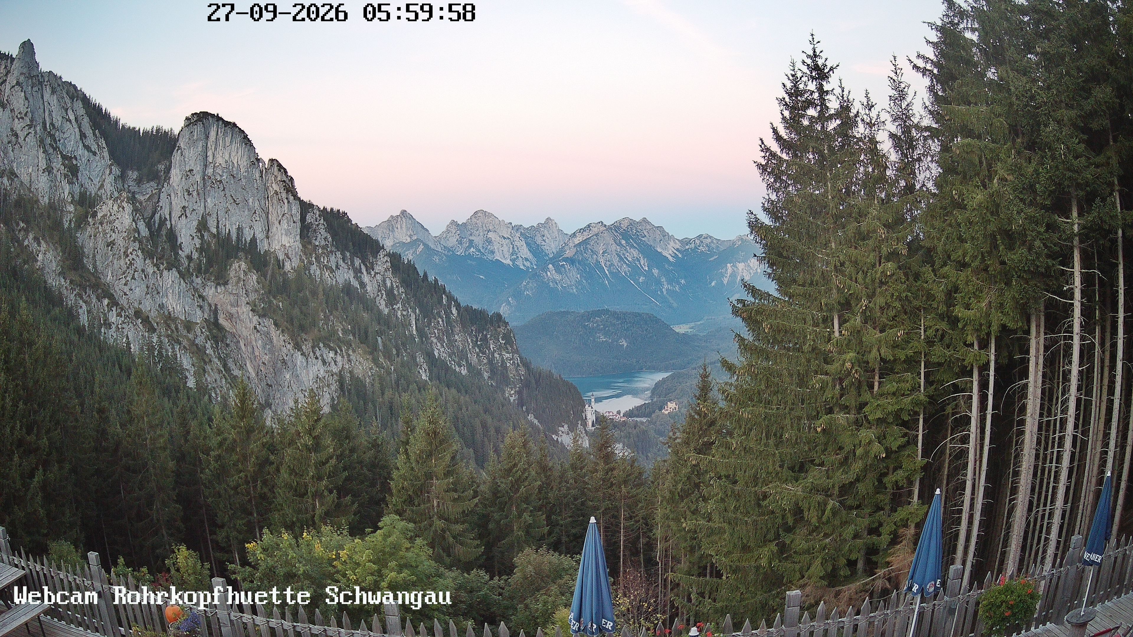 Archived image Webcam Panoramic sight of the Rohrkopfhütte
