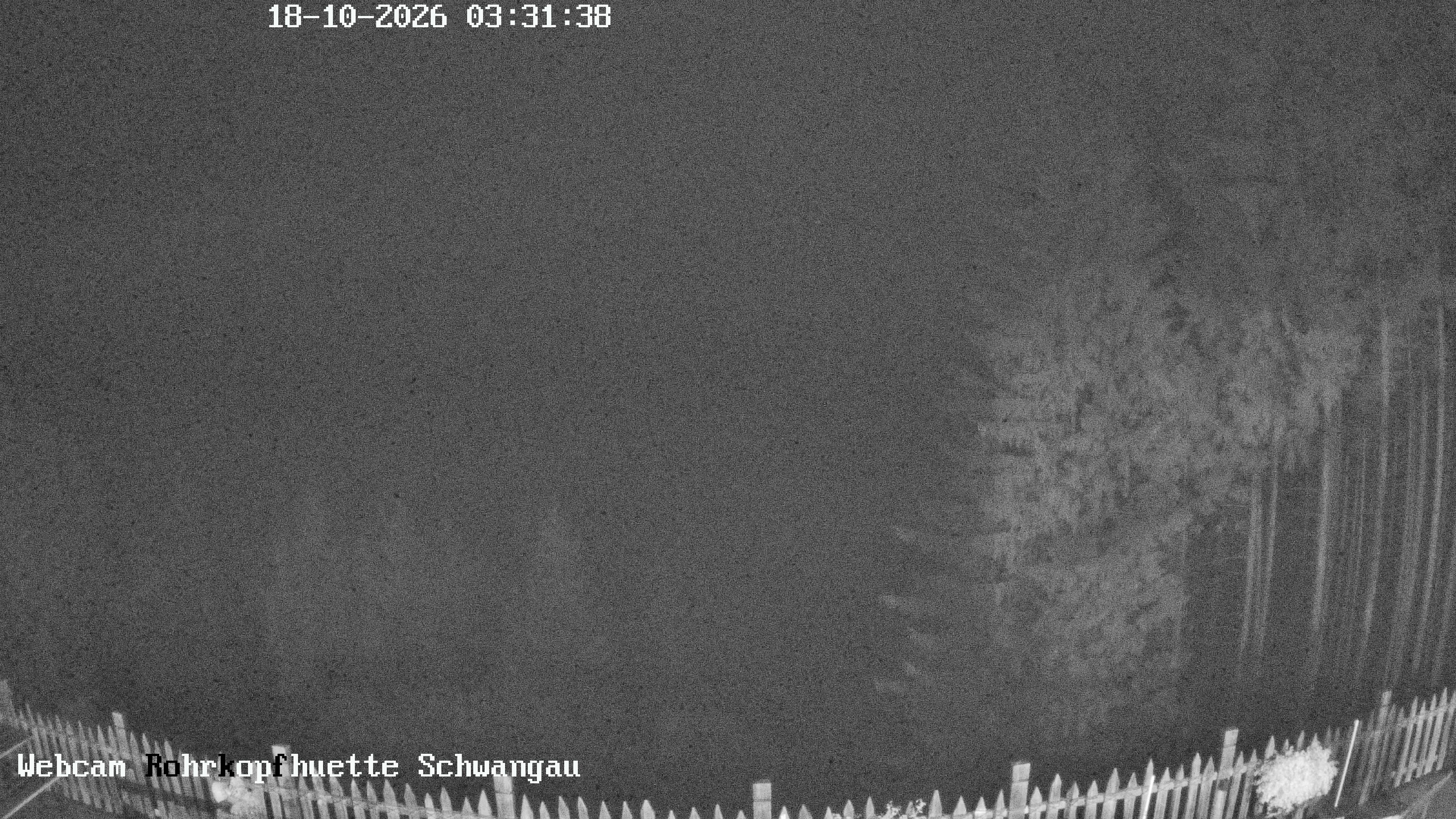 Archived image Webcam Panoramic sight of the Rohrkopfhütte