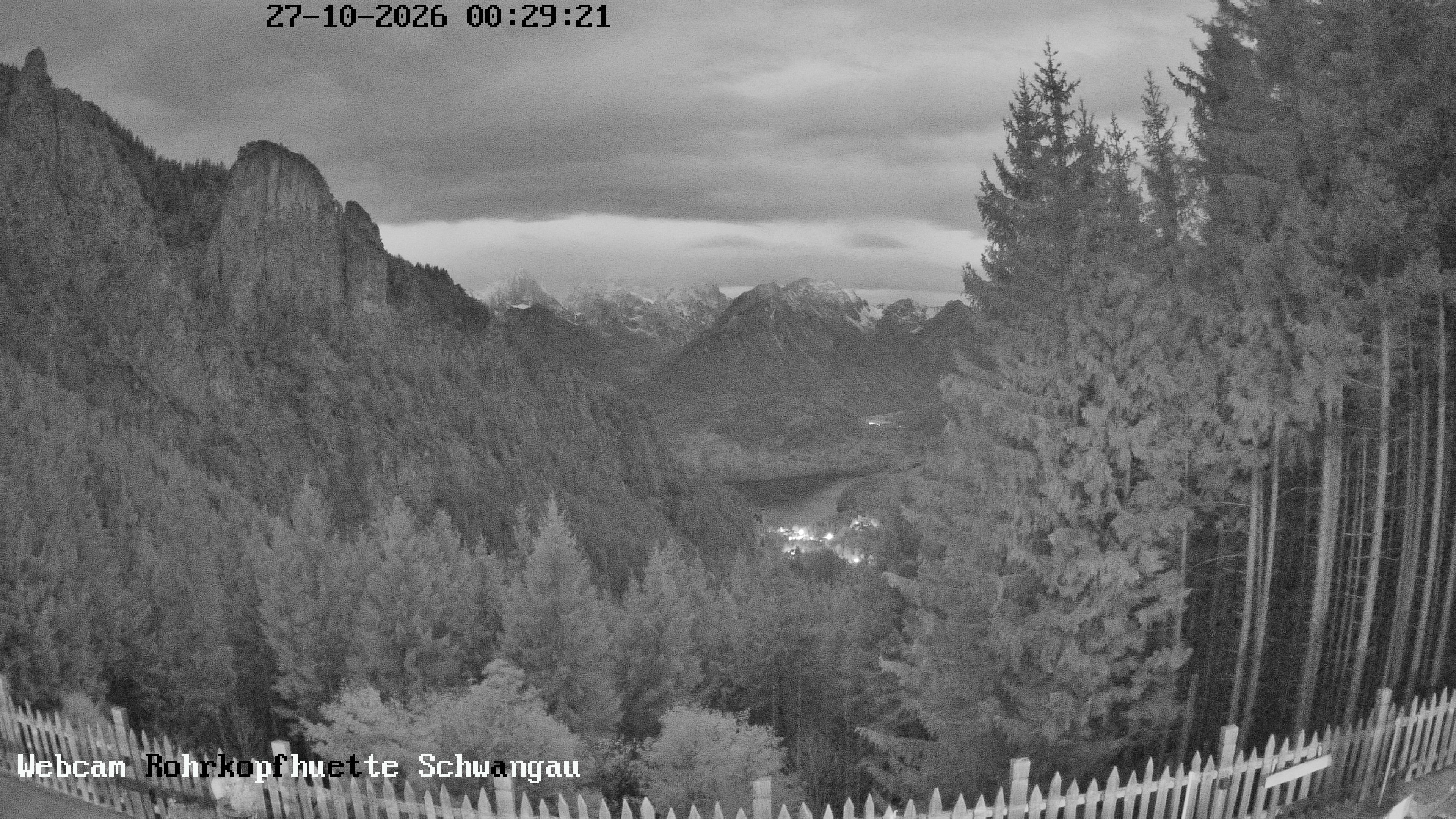 Archived image Webcam Panoramic sight of the Rohrkopfhütte