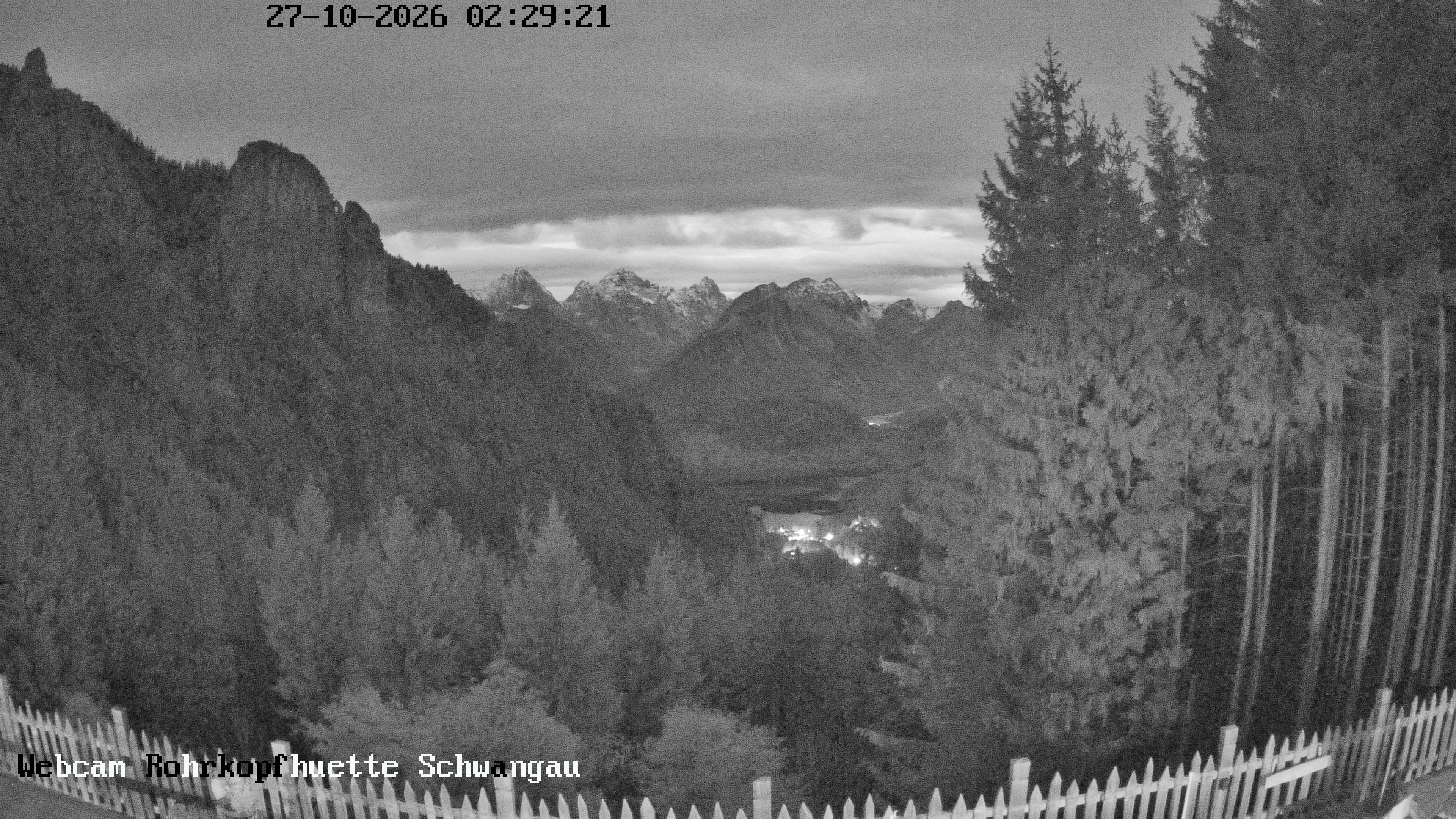 Archived image Webcam Panoramic sight of the Rohrkopfhütte