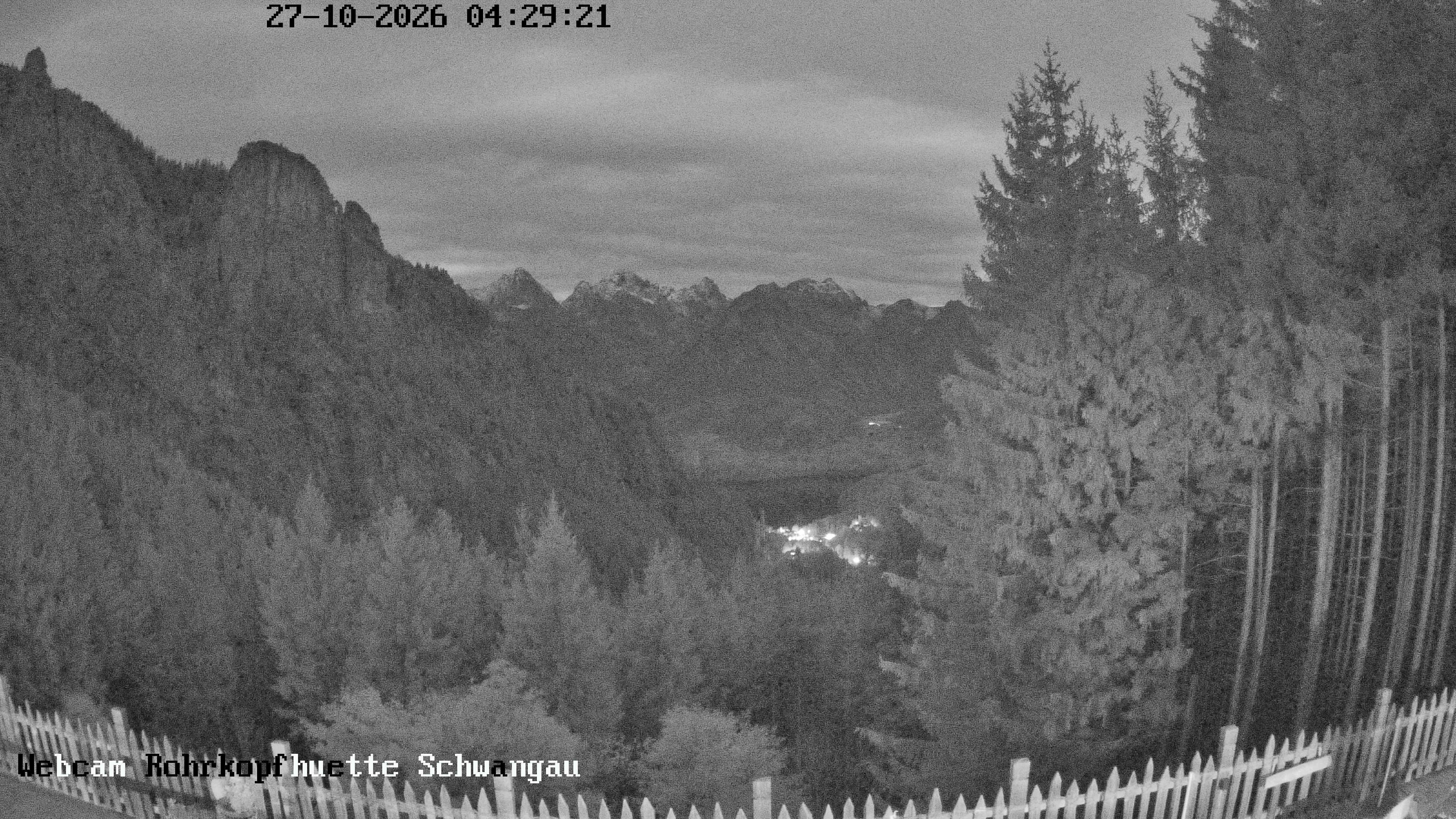 Archived image Webcam Panoramic sight of the Rohrkopfhütte