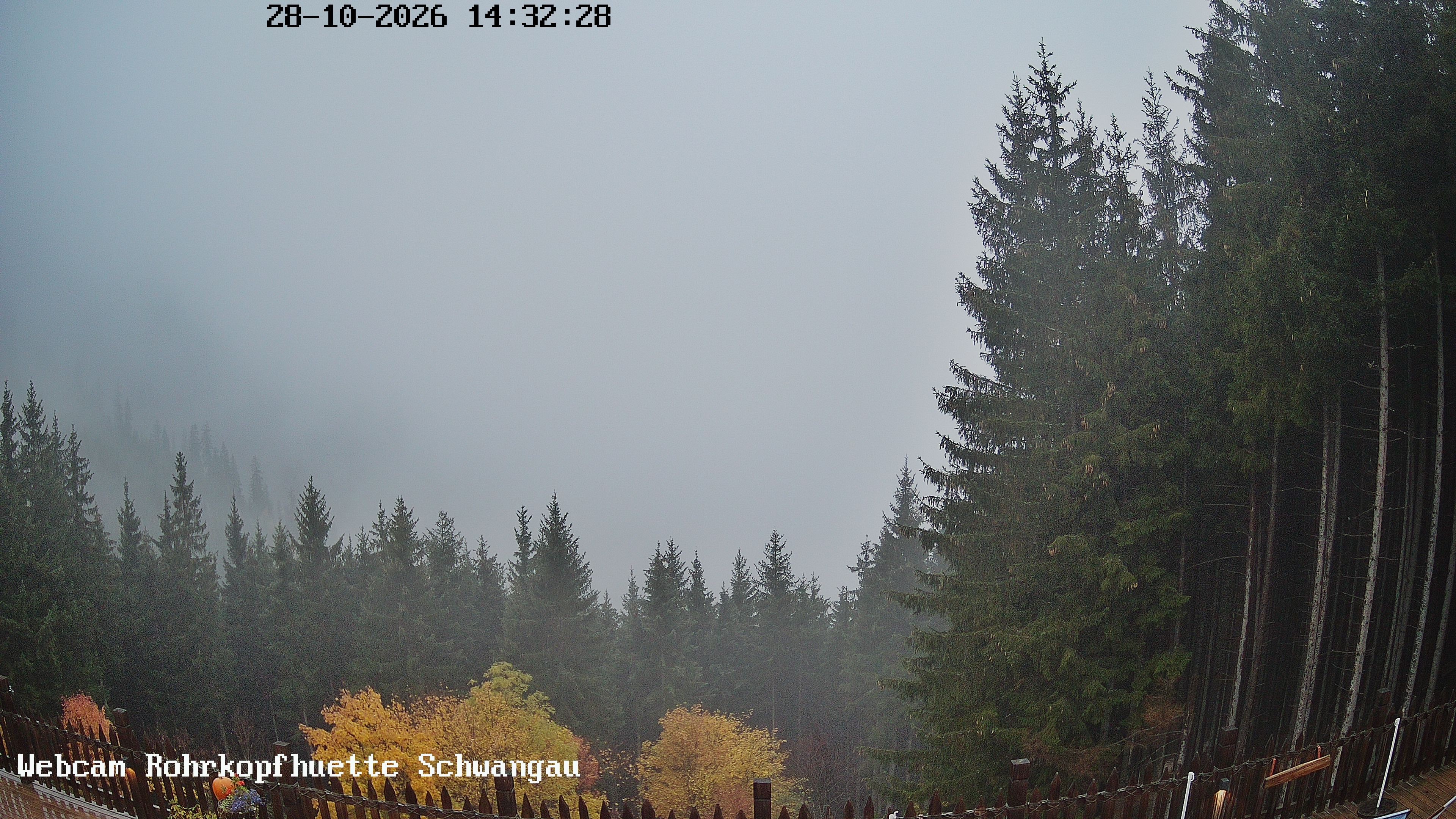 Archived image Webcam Panoramic sight of the Rohrkopfhütte
