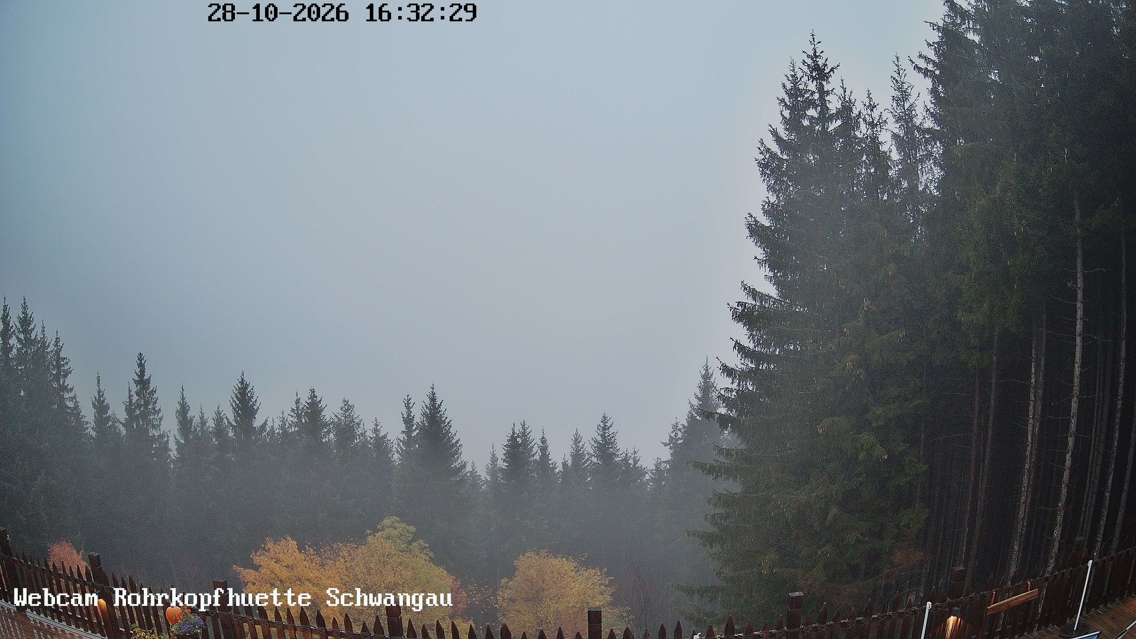 Archived image Webcam Panoramic sight of the Rohrkopfhütte