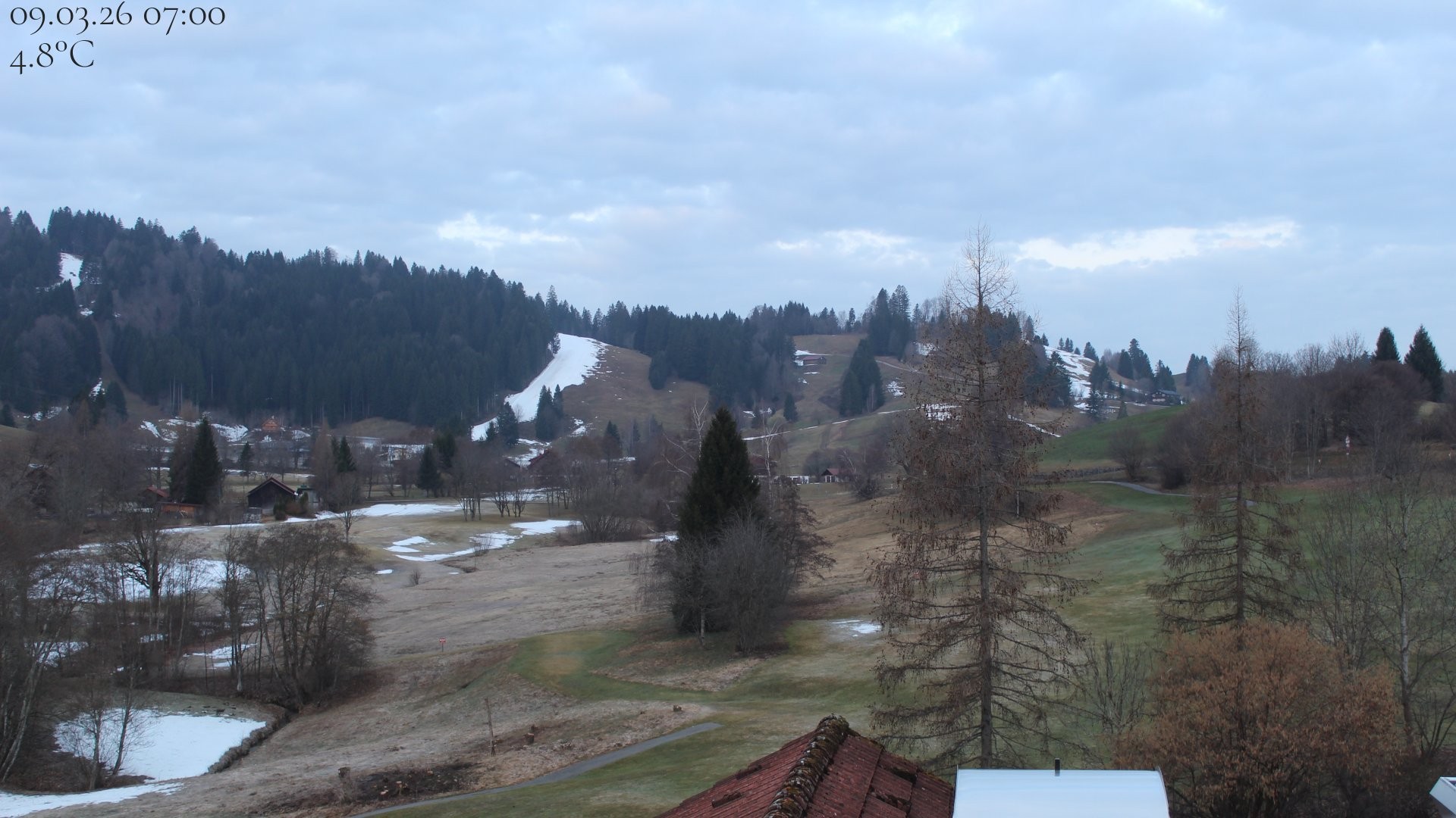 Archiv Foto Webcam Biohotel Schratt in Oberstaufen - Blick Golfplatz