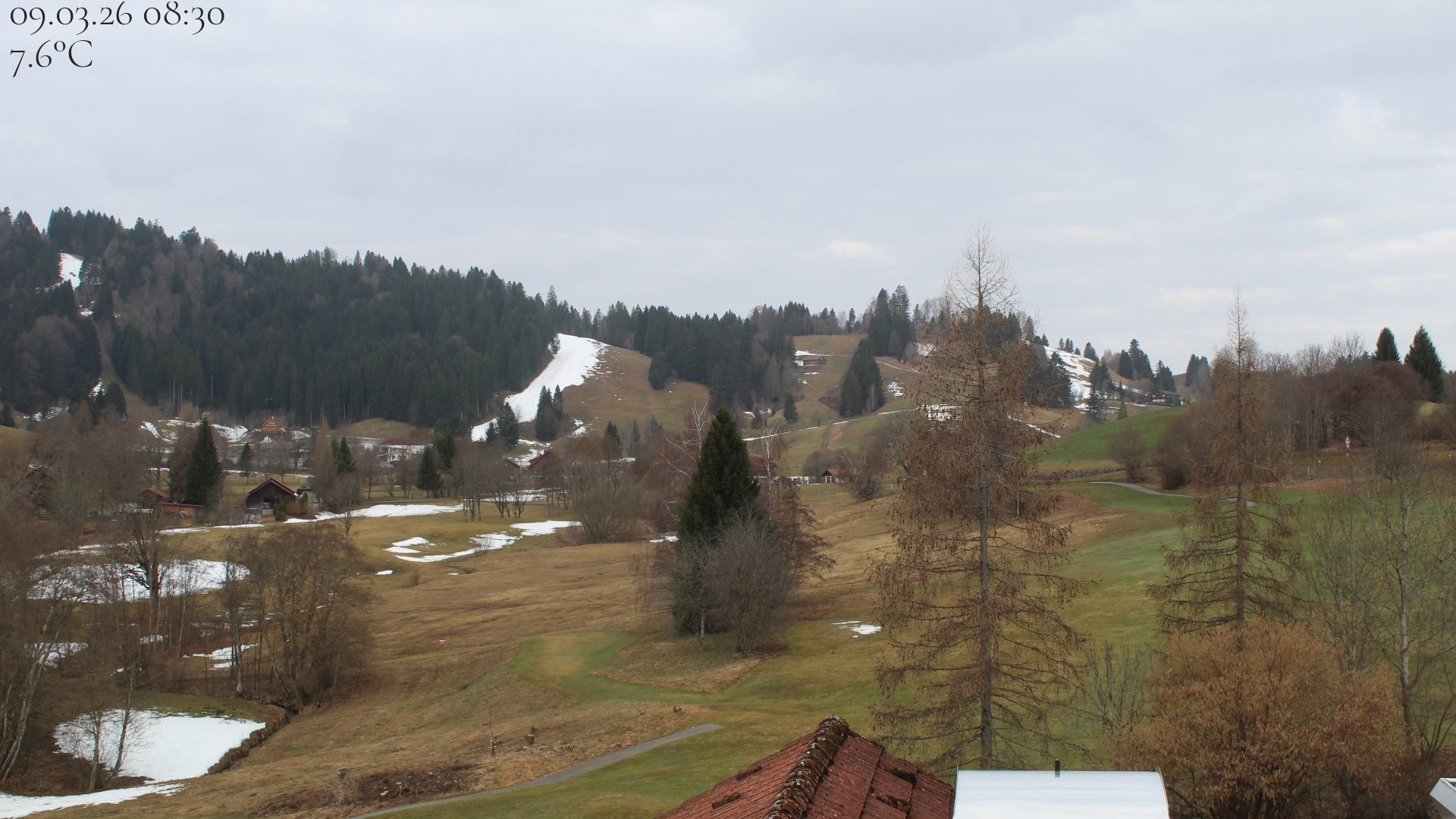 Archiv Foto Webcam Biohotel Schratt in Oberstaufen - Blick Golfplatz