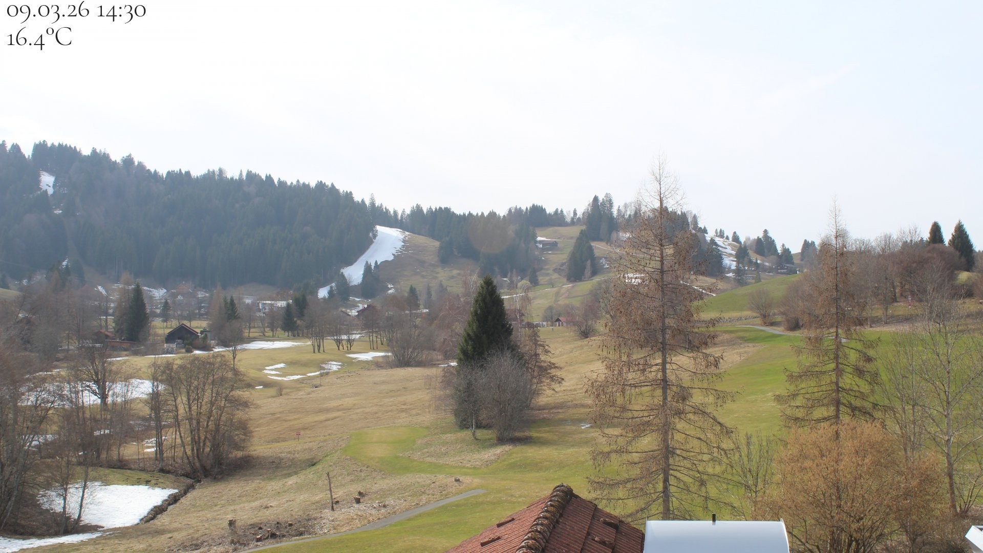 Archiv Foto Webcam Biohotel Schratt in Oberstaufen - Blick Golfplatz
