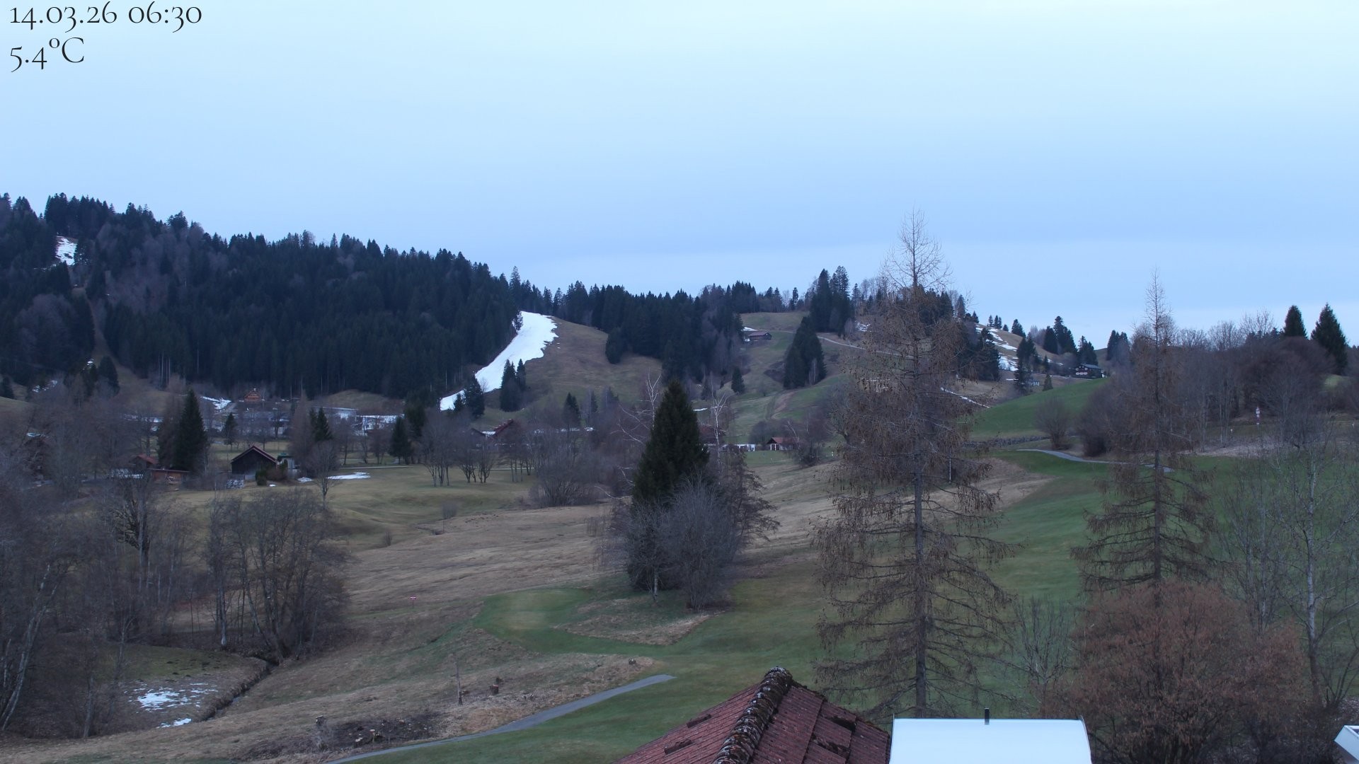 Archiv Foto Webcam Biohotel Schratt in Oberstaufen - Blick Golfplatz