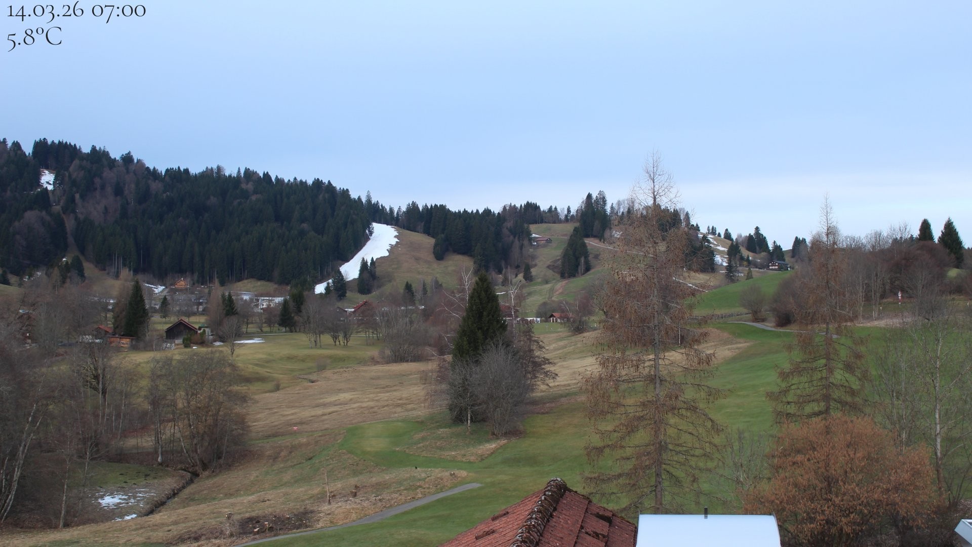 Archiv Foto Webcam Biohotel Schratt in Oberstaufen - Blick Golfplatz