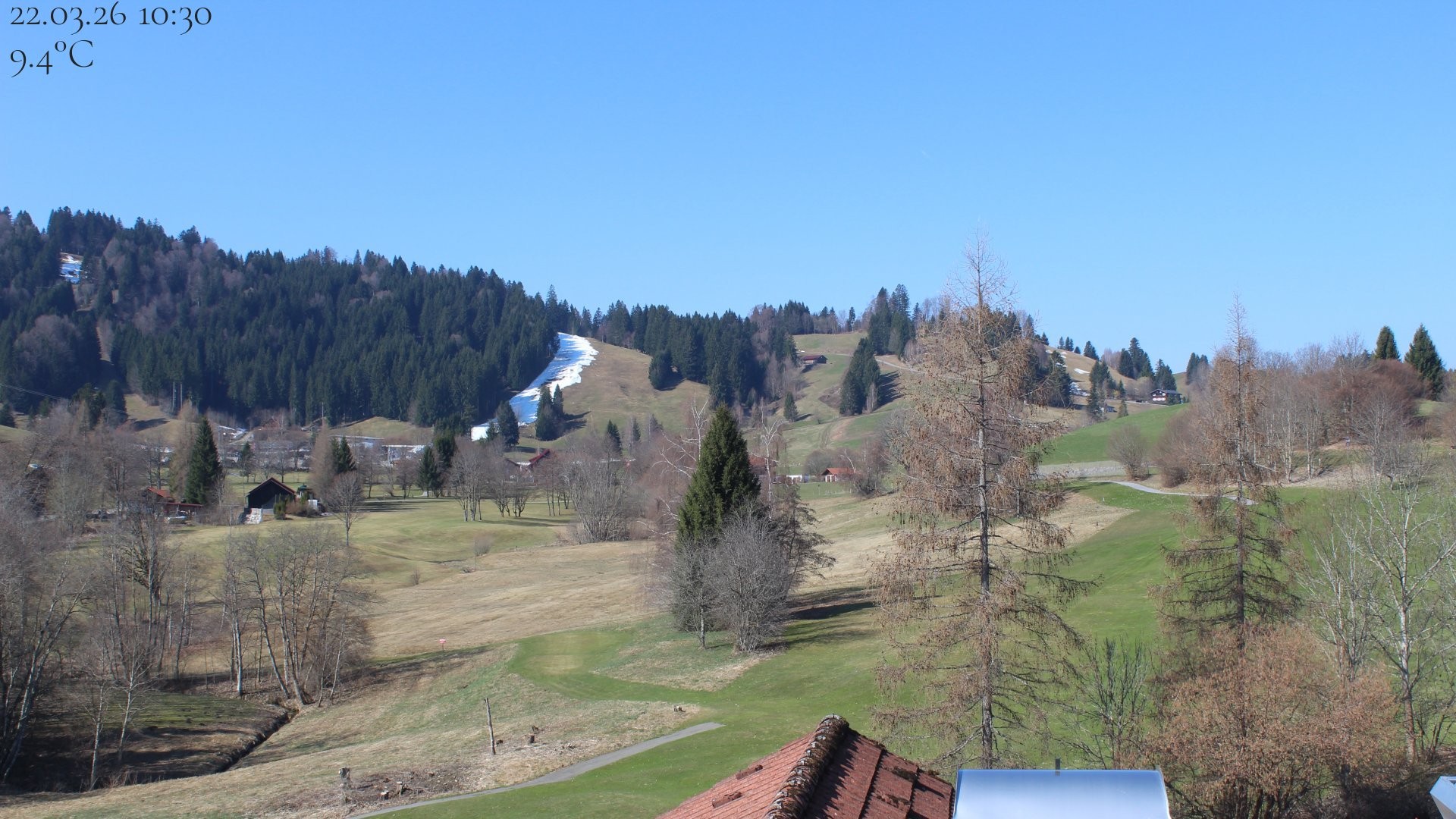 Archived image Webcam Hotel Schratt in Oberstaufen - View Golf Course