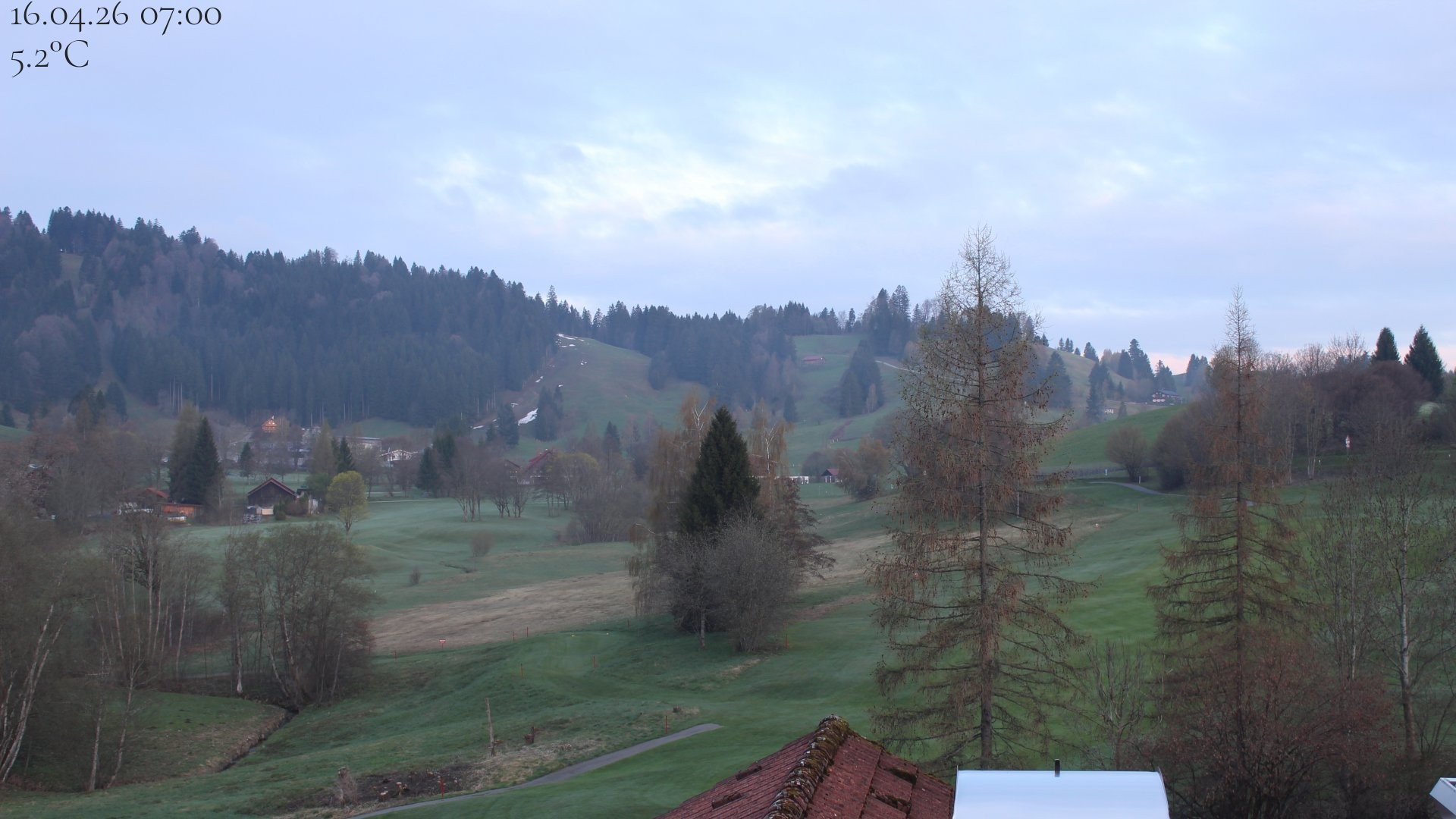 Archiv Foto Webcam Biohotel Schratt in Oberstaufen - Blick Golfplatz