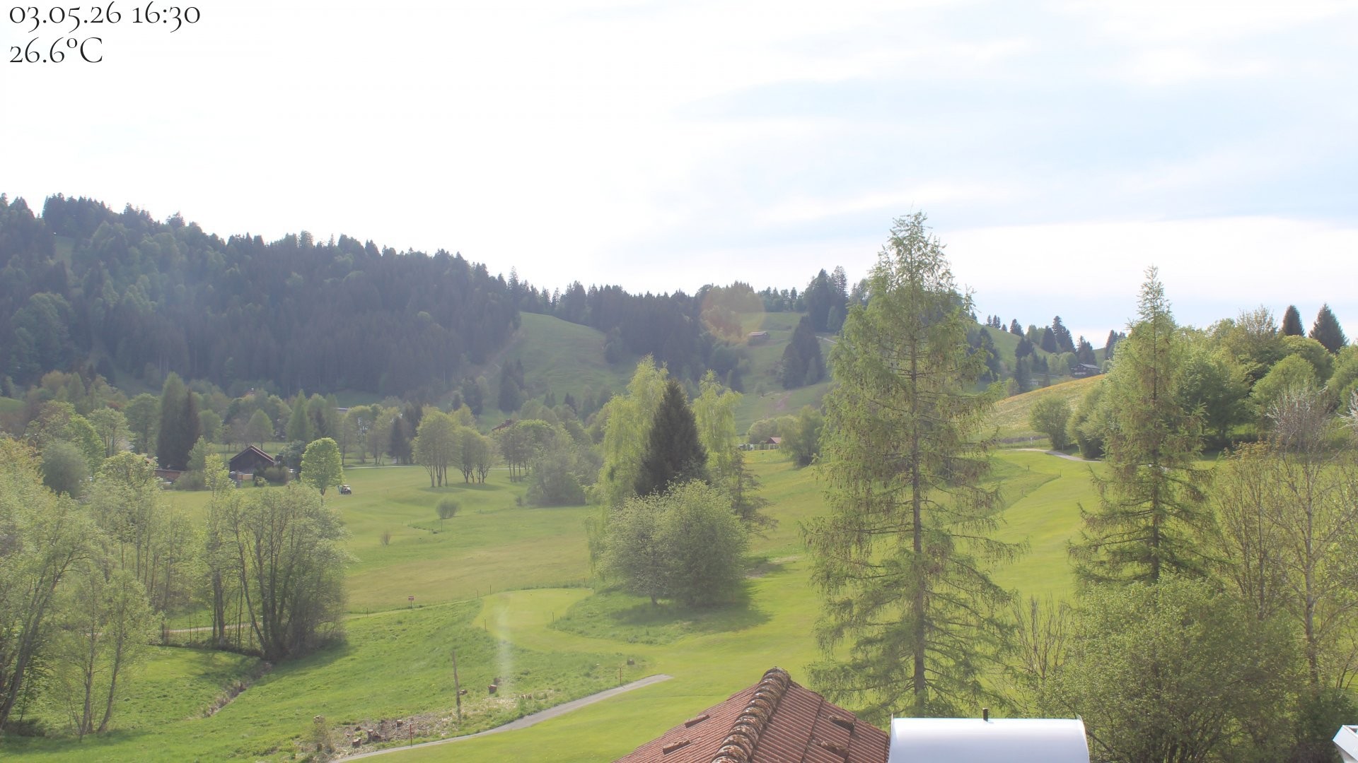 Archiv Foto Webcam Biohotel Schratt in Oberstaufen - Blick Golfplatz