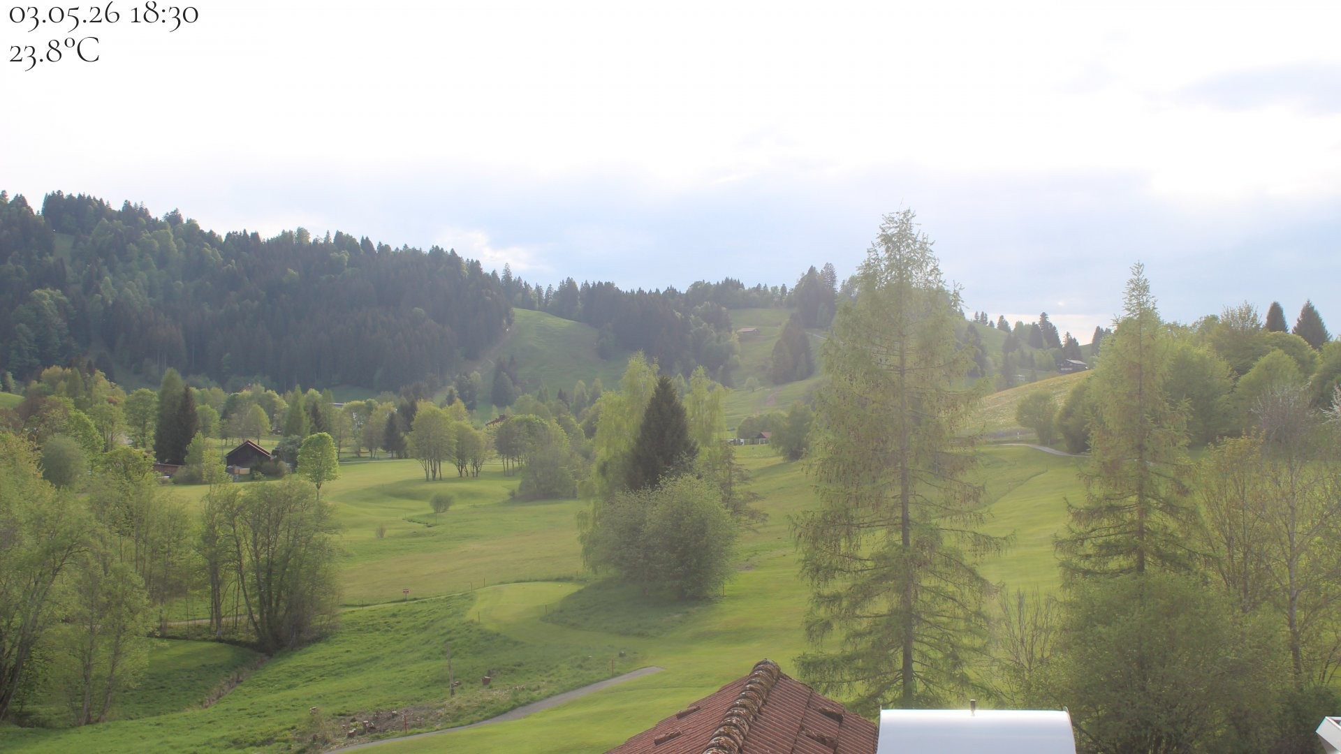 Archiv Foto Webcam Biohotel Schratt in Oberstaufen - Blick Golfplatz