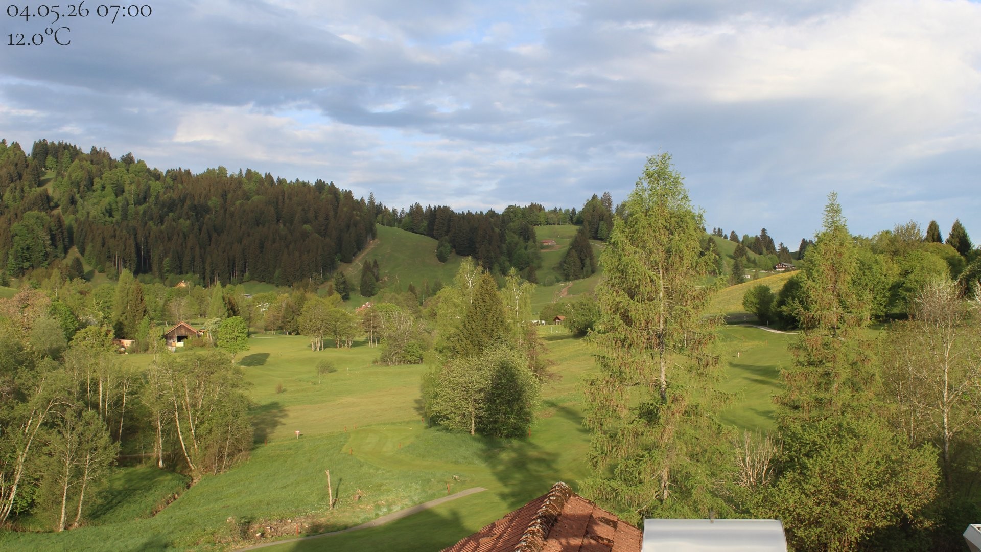 Archived image Webcam Hotel Schratt in Oberstaufen - View Golf Course