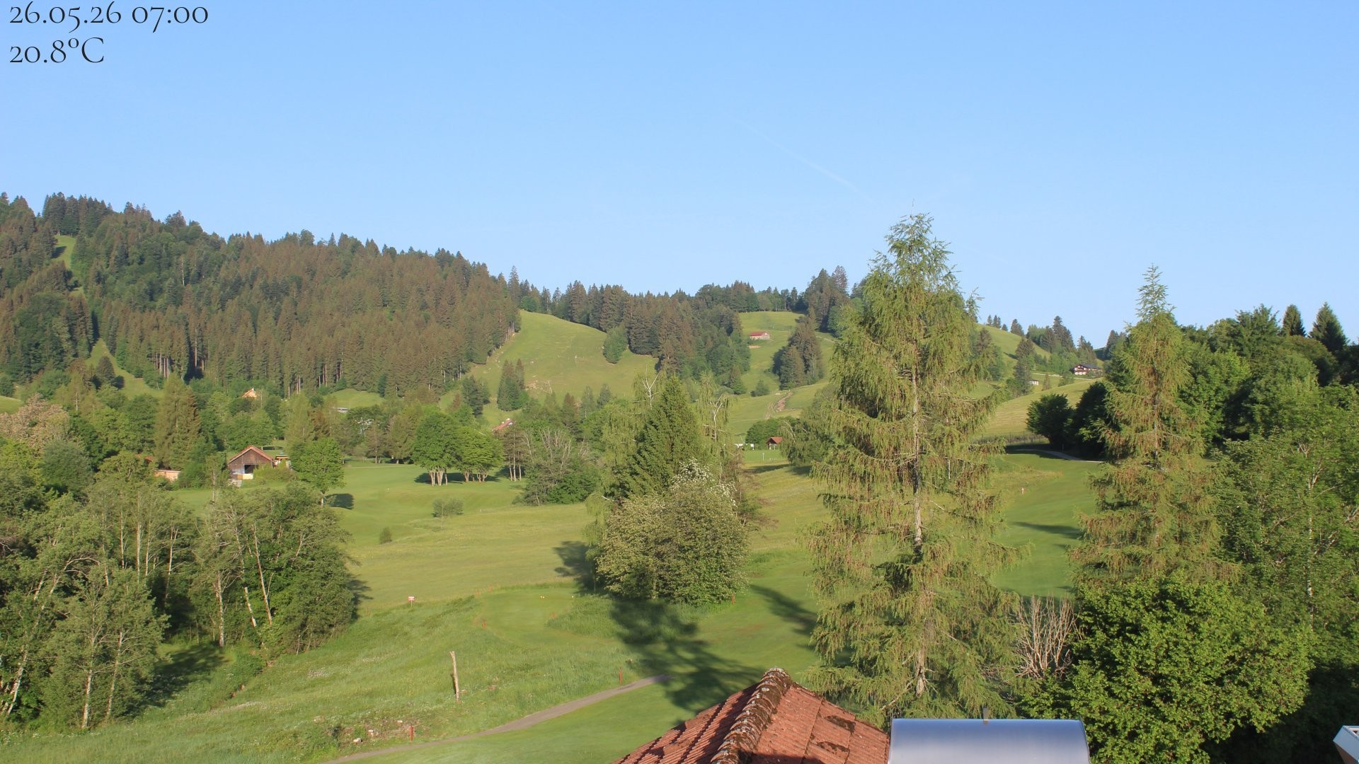Archived image Webcam Hotel Schratt in Oberstaufen - View Golf Course