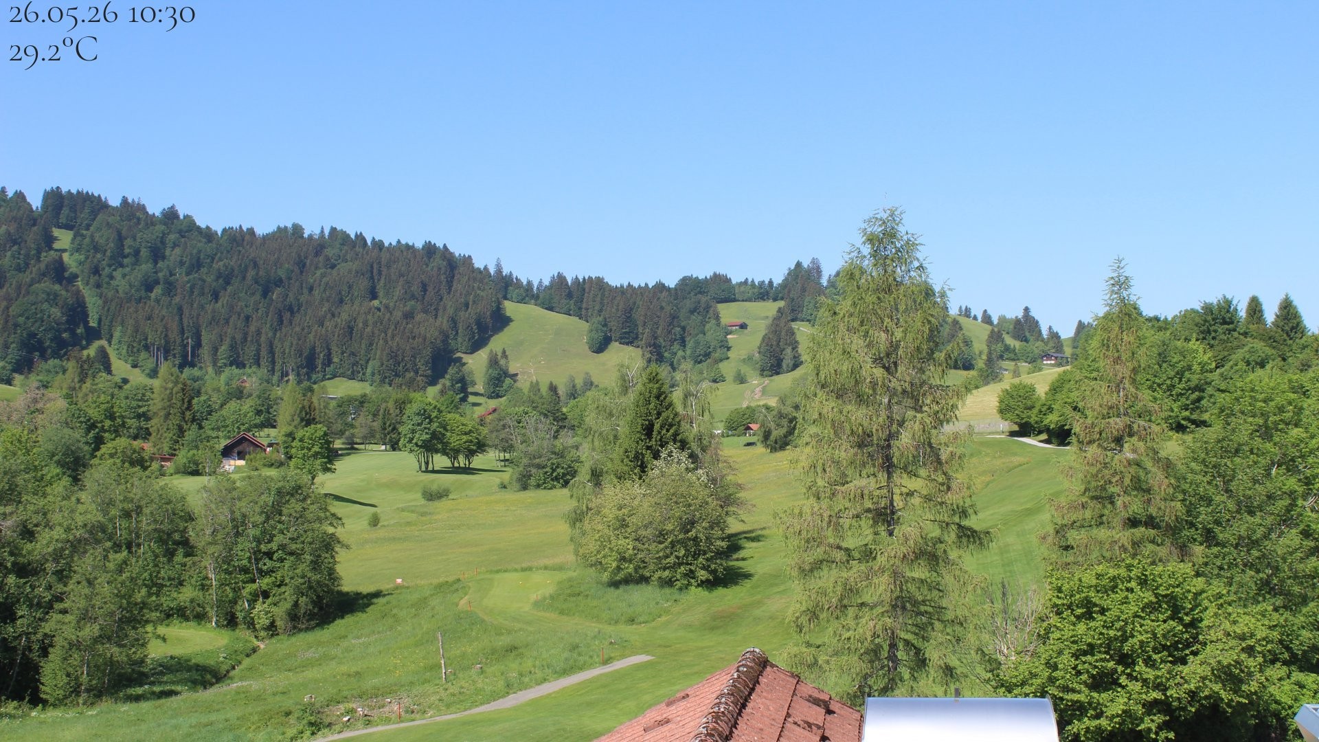 Archived image Webcam Hotel Schratt in Oberstaufen - View Golf Course