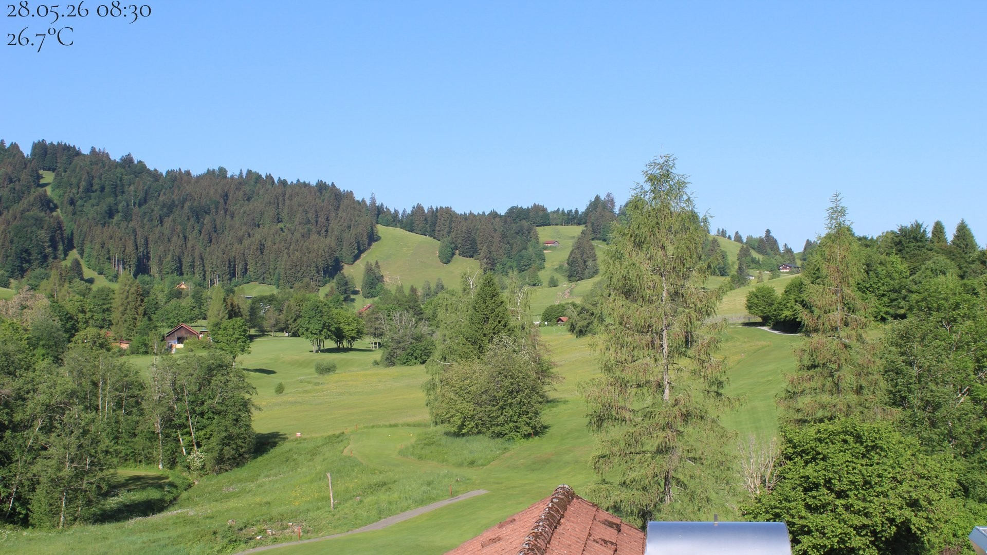 Archived image Webcam Hotel Schratt in Oberstaufen - View Golf Course