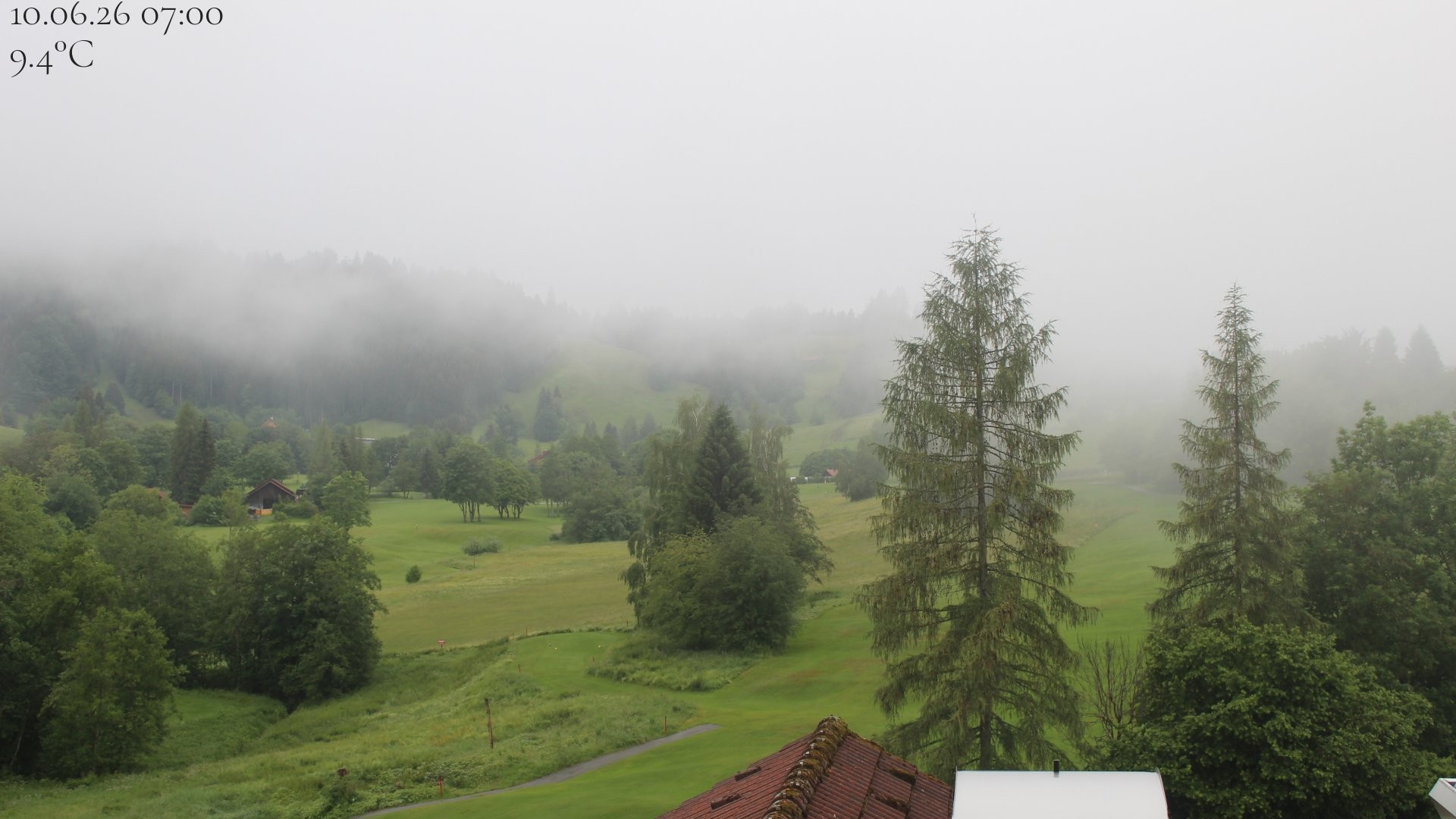 Archived image Webcam Hotel Schratt in Oberstaufen - View Golf Course