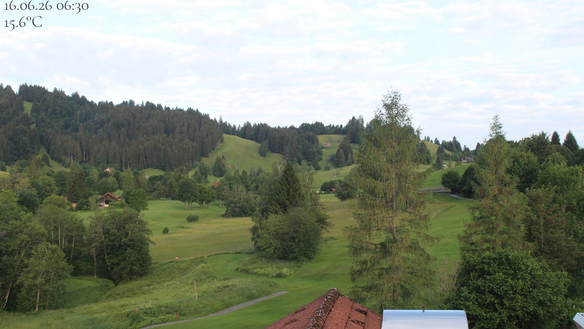 Archiv Foto Webcam Biohotel Schratt in Oberstaufen - Blick Golfplatz