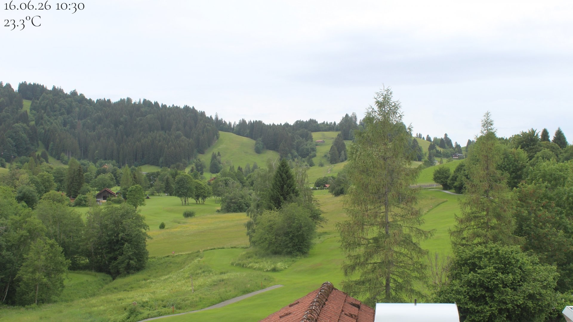 Archiv Foto Webcam Biohotel Schratt in Oberstaufen - Blick Golfplatz
