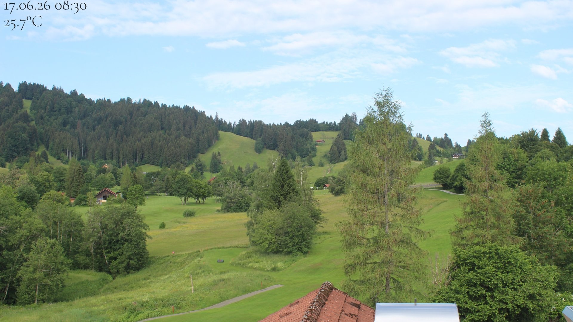 Archived image Webcam Hotel Schratt in Oberstaufen - View Golf Course