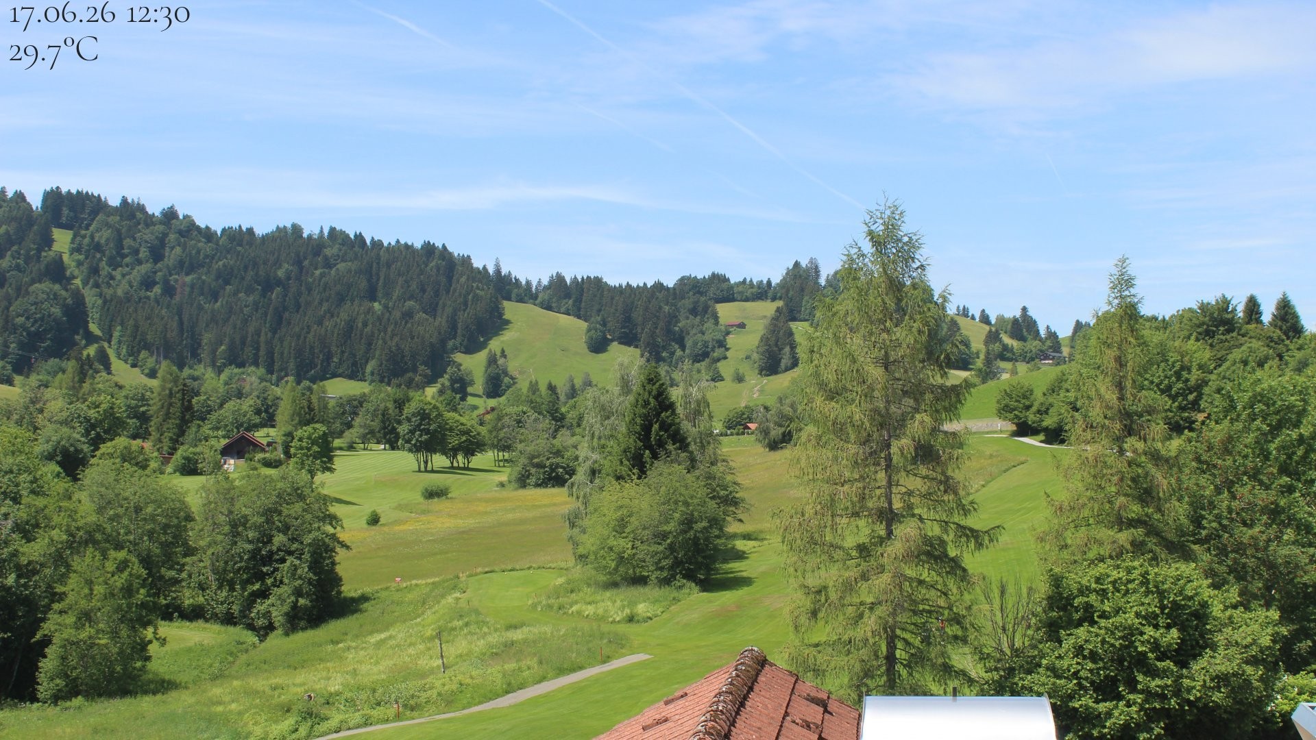 Archived image Webcam Hotel Schratt in Oberstaufen - View Golf Course