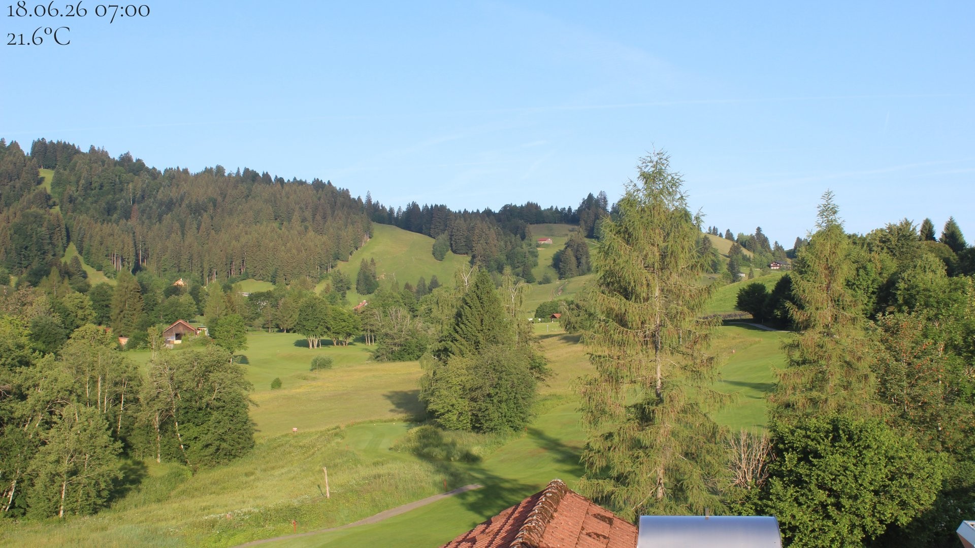 Archived image Webcam Hotel Schratt in Oberstaufen - View Golf Course