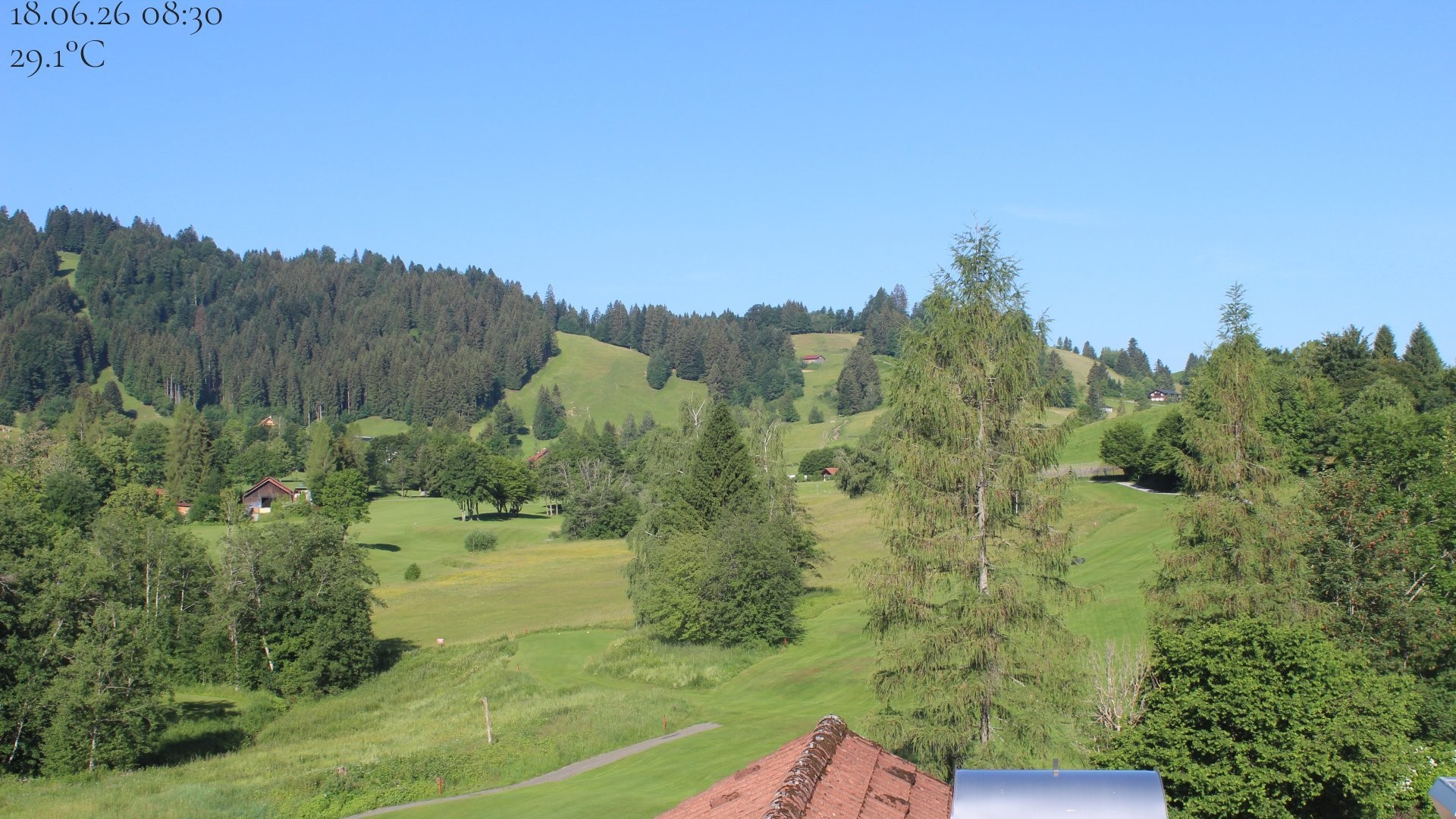 Archived image Webcam Hotel Schratt in Oberstaufen - View Golf Course
